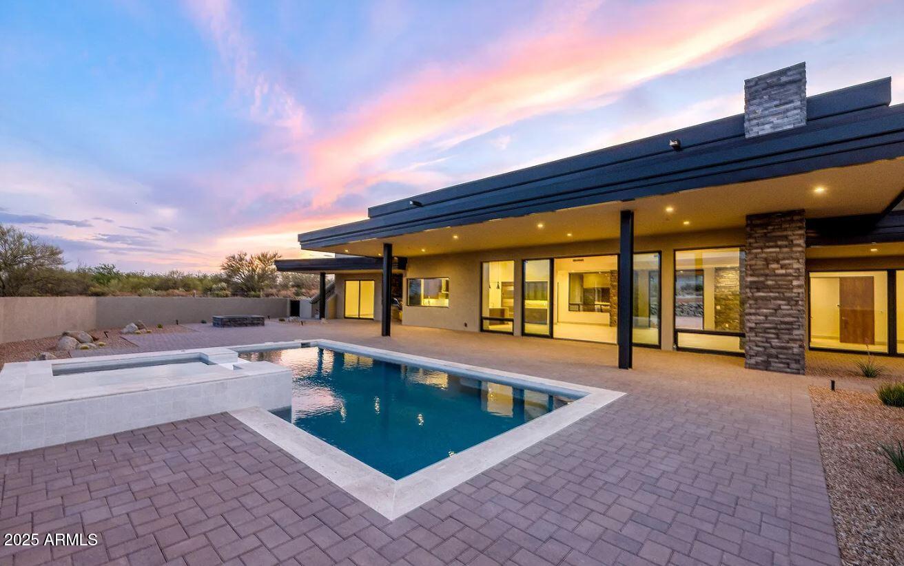 Carefree, Arizona, 85377, United States, 4 Bedrooms Bedrooms, ,5 BathroomsBathrooms,Residential,Active,1944110