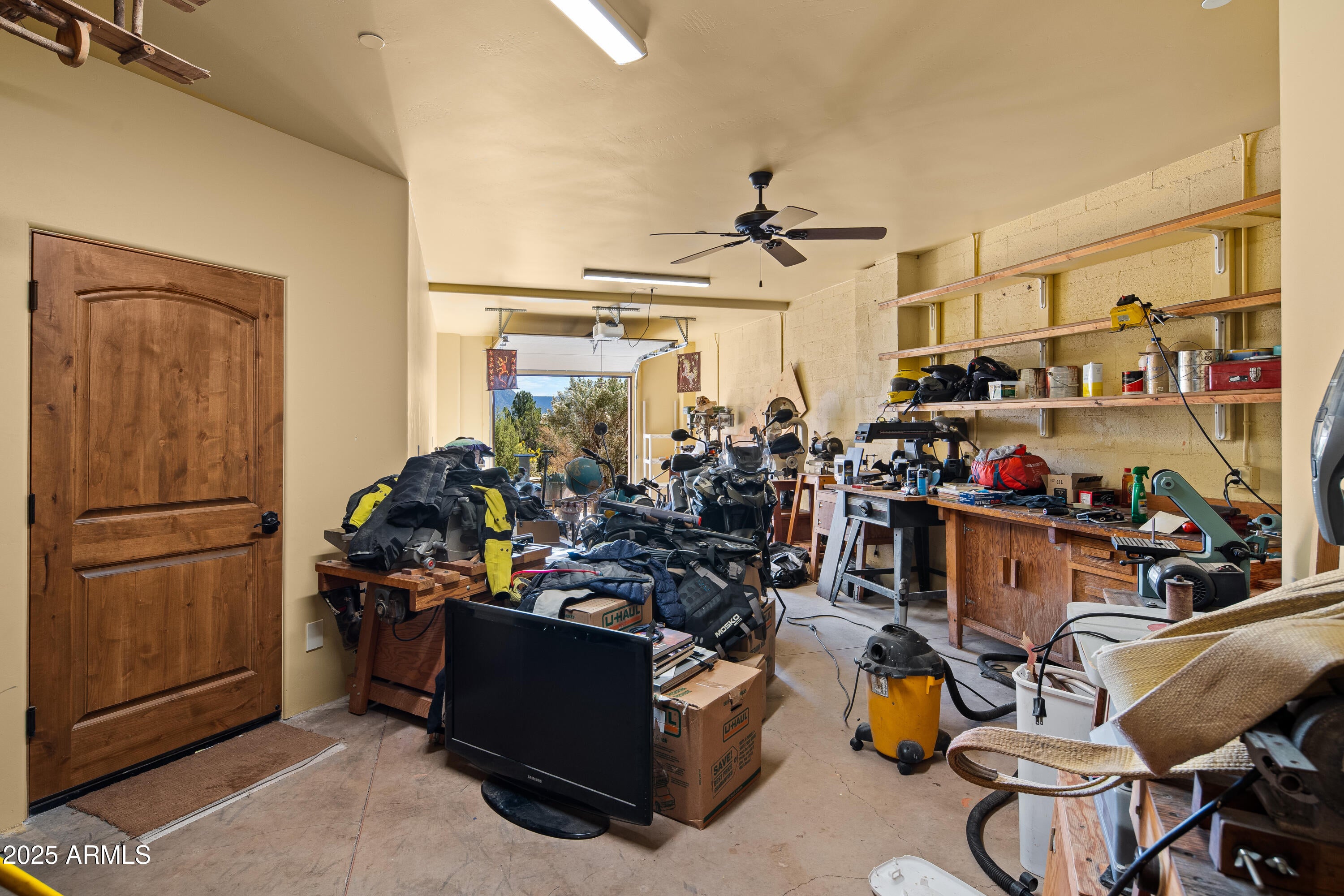 Sedona, Arizona, 86351, United States, 3 Bedrooms Bedrooms, ,3 BathroomsBathrooms,Residential,Active,1988421