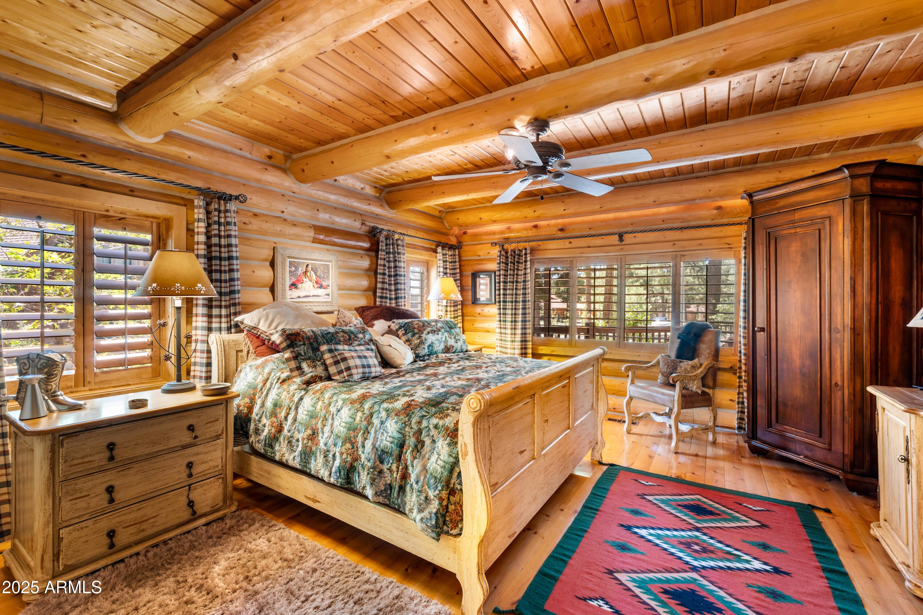 Flagstaff, Arizona, 86005, United States, 4 Bedrooms Bedrooms, ,4 BathroomsBathrooms,Residential,Active,1905472