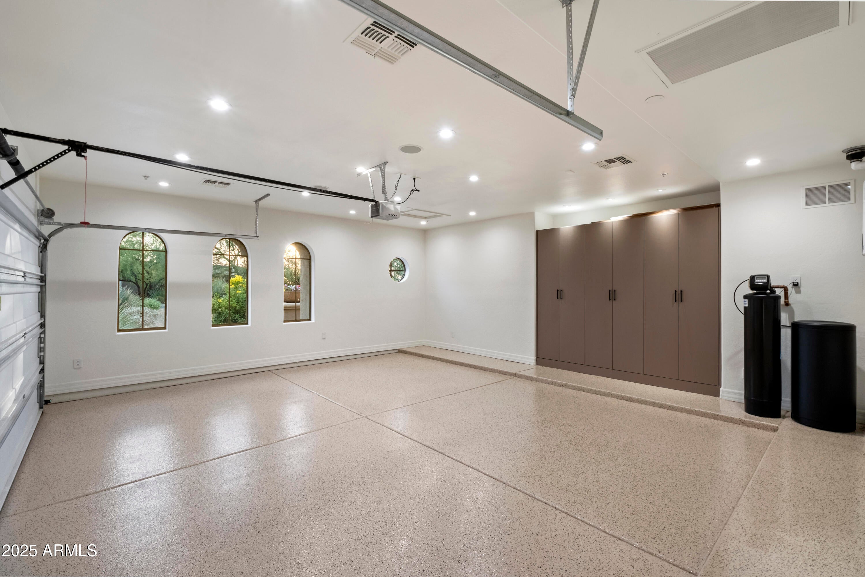 Scottsdale, Arizona, 85266, United States, 5 Bedrooms Bedrooms, ,7 BathroomsBathrooms,Residential,Active,1914791