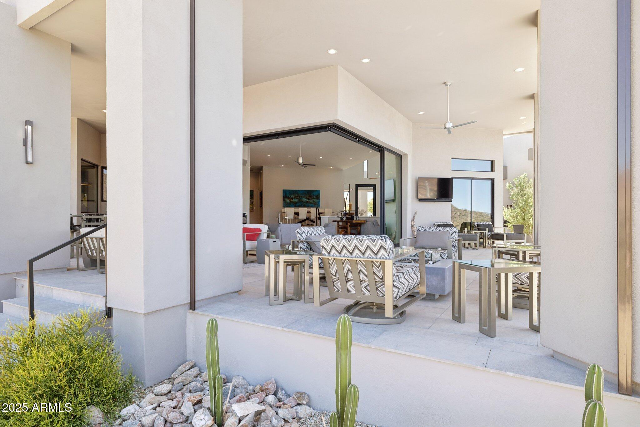 Fountain Hills, Arizona, 85268, United States, 4 Bedrooms Bedrooms, ,5 BathroomsBathrooms,Residential,Active,1951802