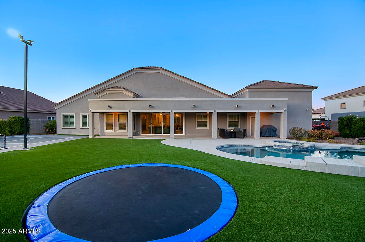 Queen Creek, Arizona, 85142, United States, 7 Bedrooms Bedrooms, ,6 BathroomsBathrooms,Residential,Active,1994951