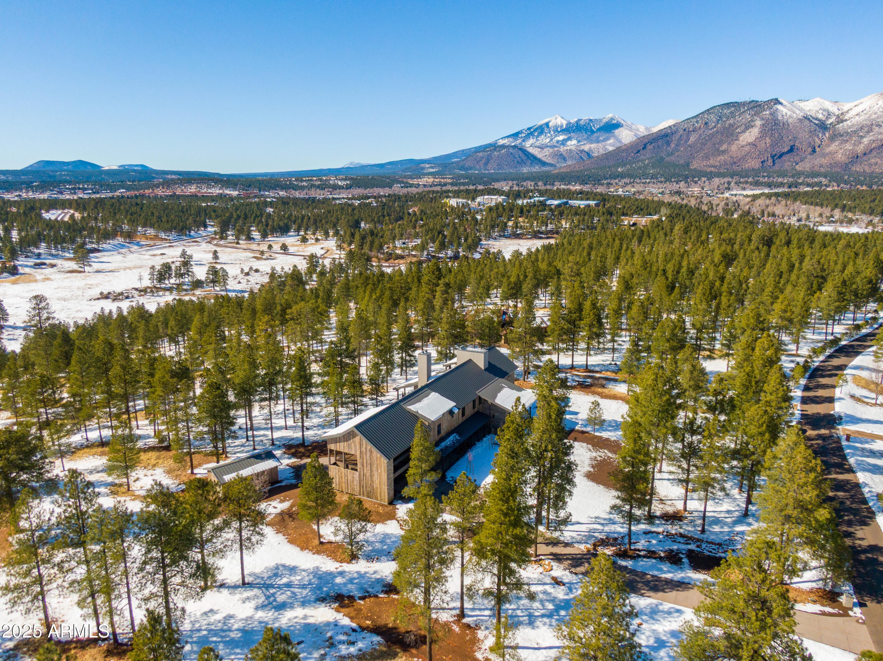 Flagstaff, Arizona, 86004, United States, 4 Bedrooms Bedrooms, ,6 BathroomsBathrooms,Residential,Active,1756417