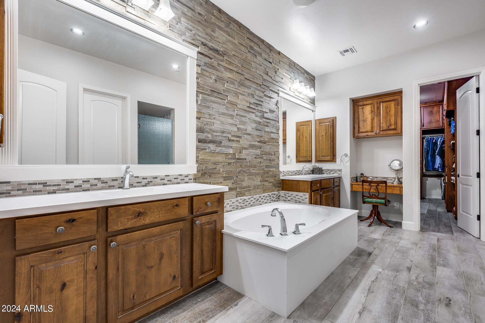 Peoria, Arizona, 85383, United States, 4 Bedrooms Bedrooms, ,4 BathroomsBathrooms,Residential,Active,2012939