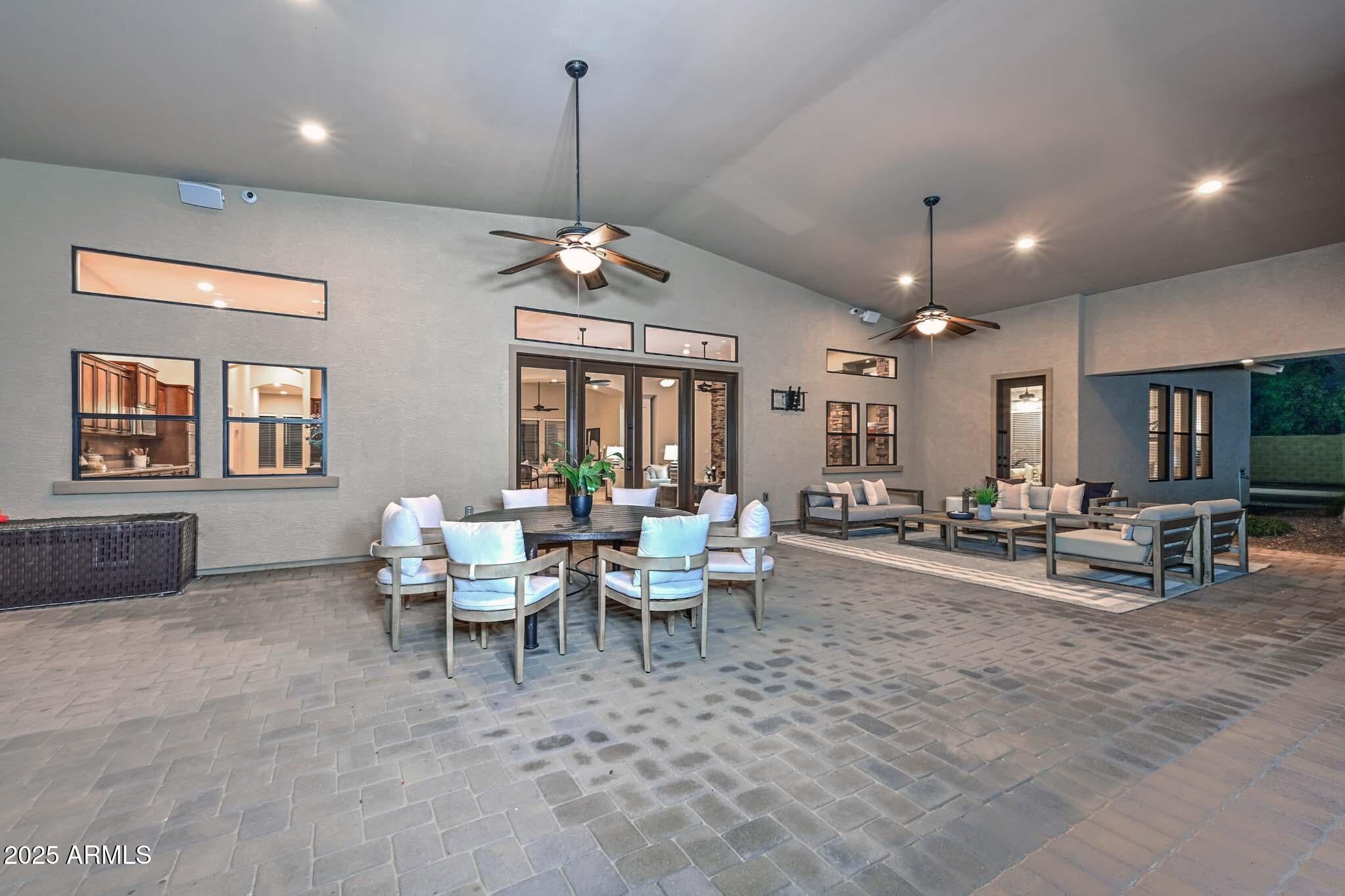 Phoenix, Arizona, 85032, United States, 5 Bedrooms Bedrooms, ,4 BathroomsBathrooms,Residential,Active,1993957