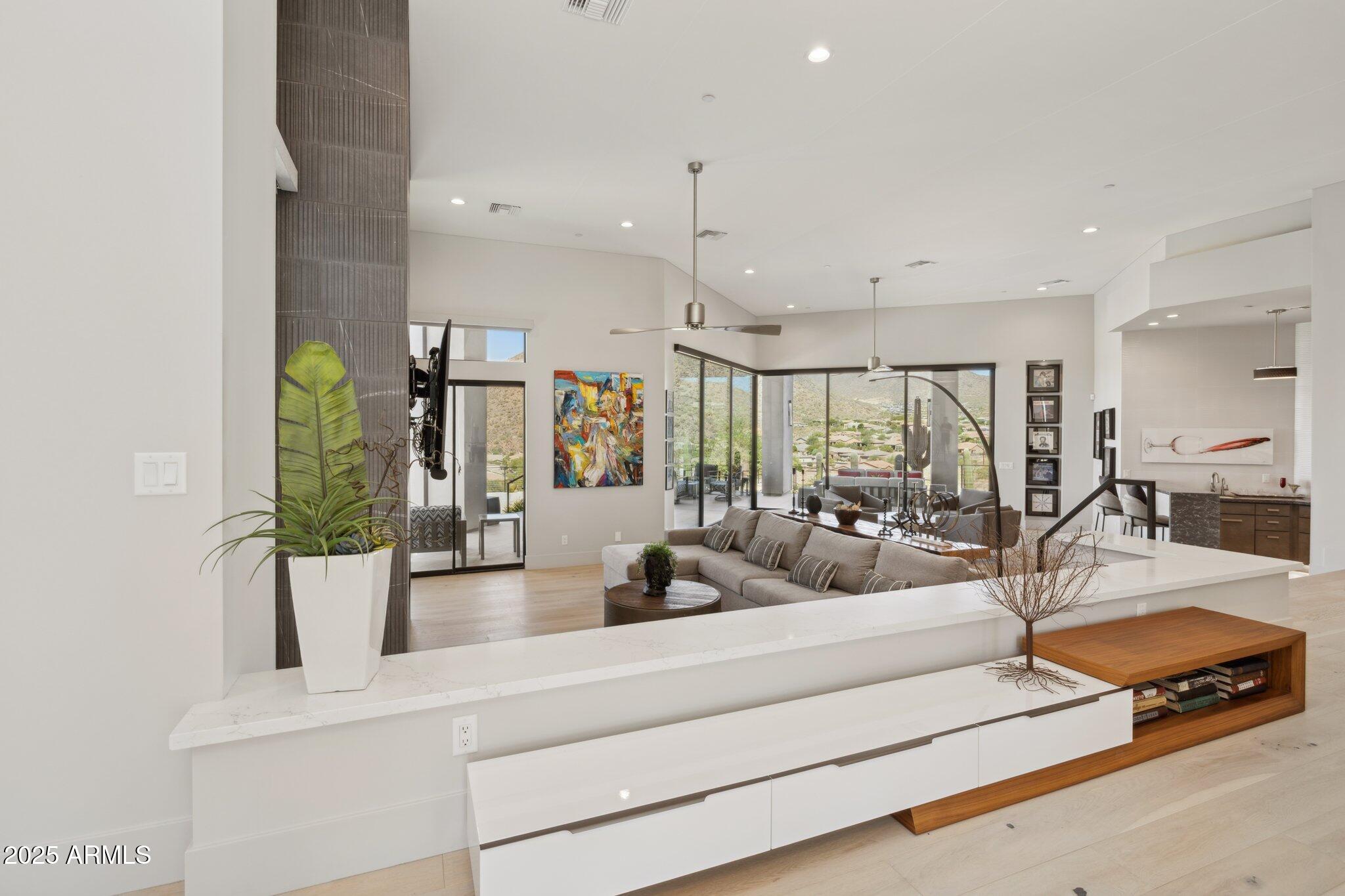 Fountain Hills, Arizona, 85268, United States, 4 Bedrooms Bedrooms, ,5 BathroomsBathrooms,Residential,Active,1951802