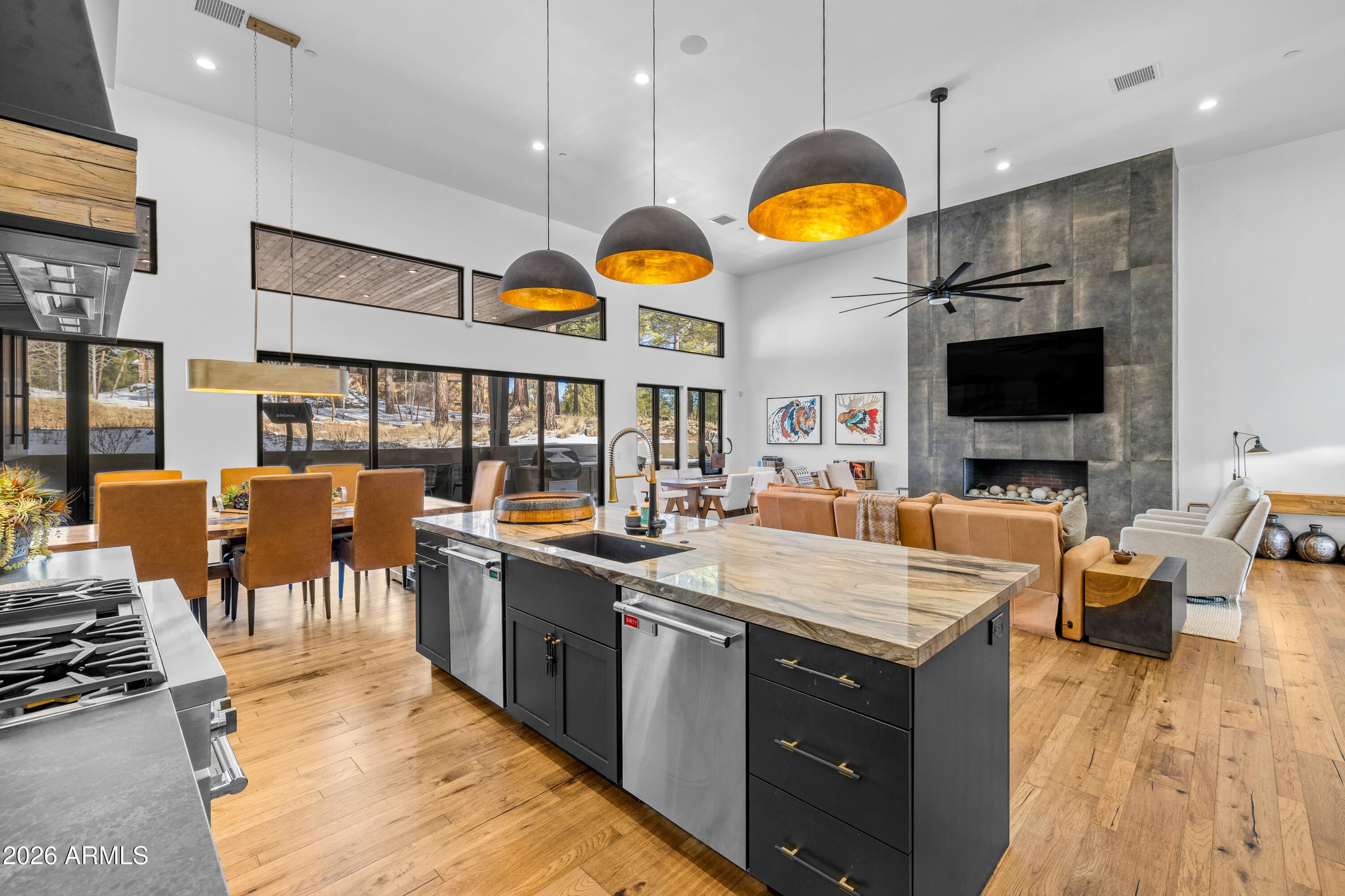 Flagstaff, Arizona, 86005, United States, 4 Bedrooms Bedrooms, ,4 BathroomsBathrooms,Residential,Active,2010909