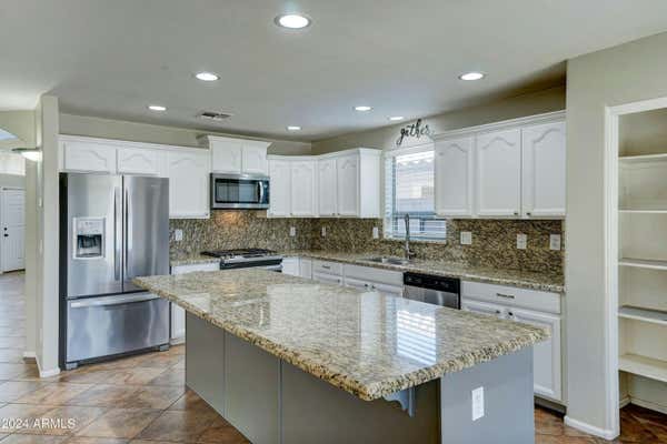 34375 N DAMIETTA TRL, SAN TAN VALLEY, AZ 85143 - Image 1