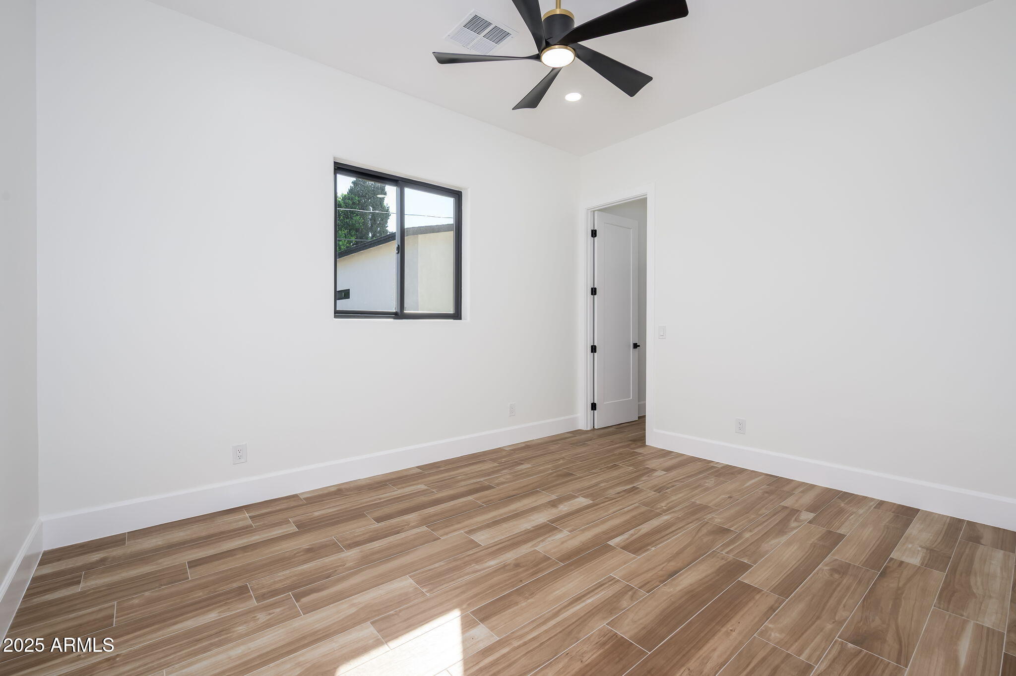 Mesa, Arizona, 85215, United States, 5 Bedrooms Bedrooms, ,6 BathroomsBathrooms,Residential,Active,2007302