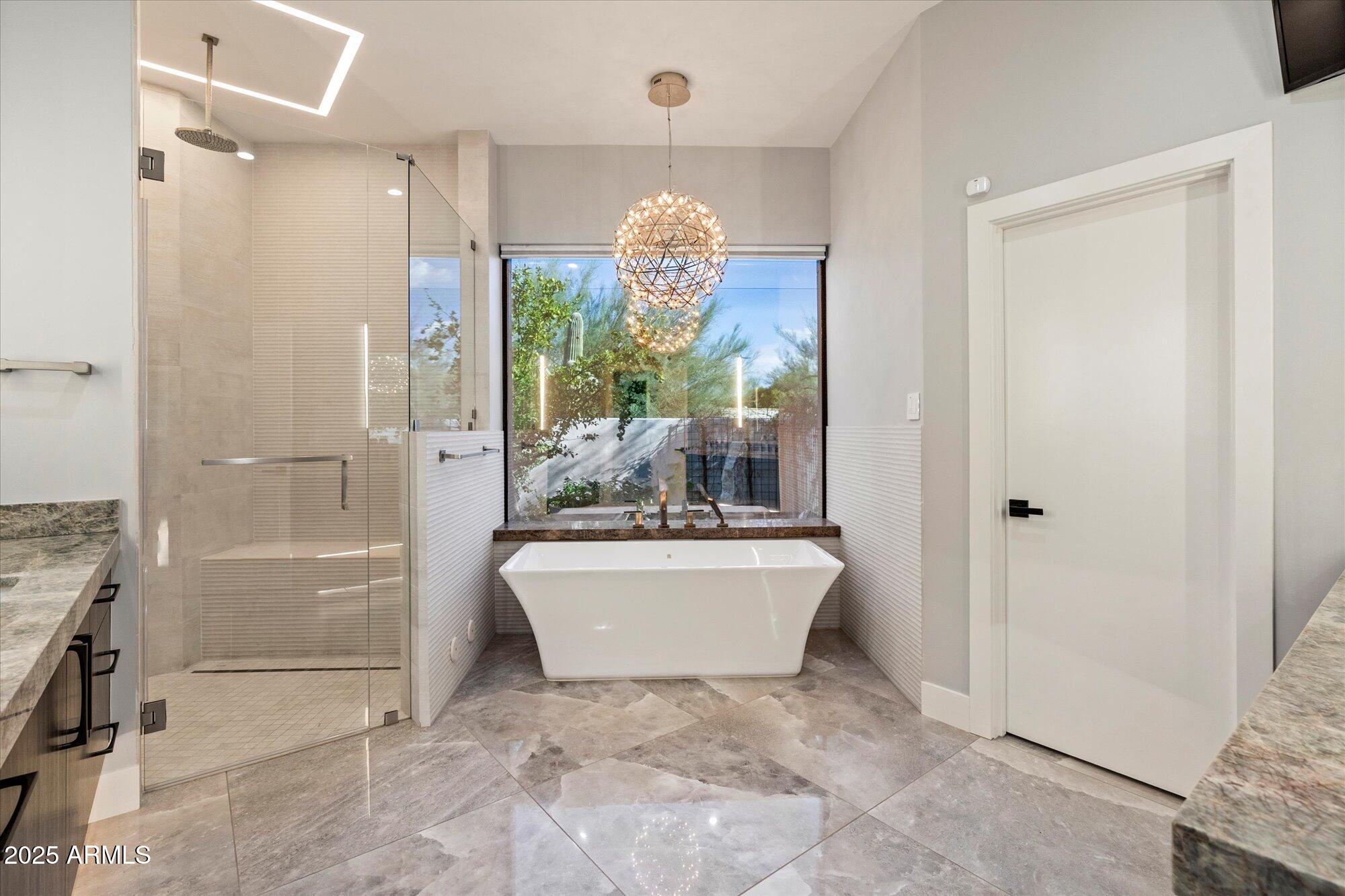 Phoenix, Arizona, 85018, United States, 4 Bedrooms Bedrooms, ,5 BathroomsBathrooms,Residential,Active,1968090