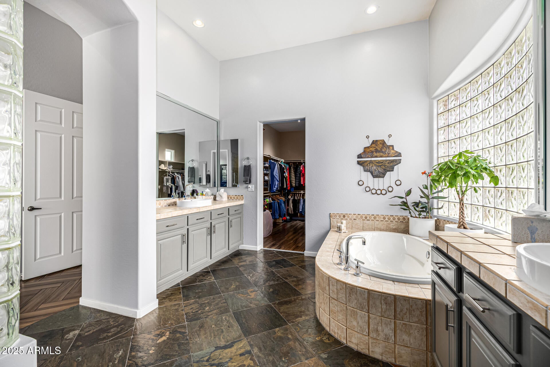 Scottsdale, Arizona, 85259, United States, 4 Bedrooms Bedrooms, ,3 BathroomsBathrooms,Residential,Active,1832296