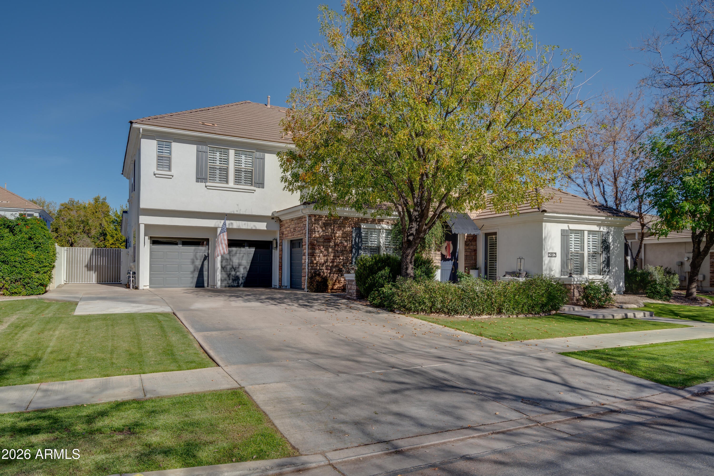 Gilbert, Arizona, 85234, United States, 6 Bedrooms Bedrooms, ,5 BathroomsBathrooms,Residential,Active,2013405