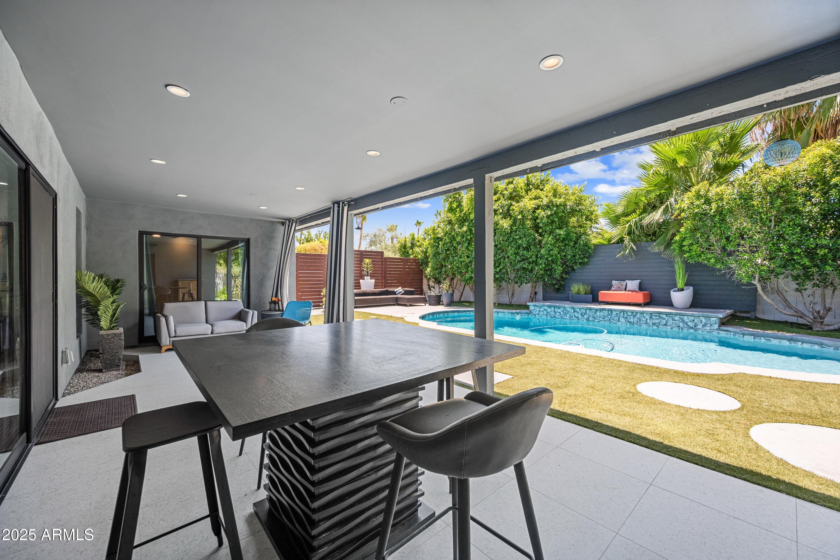 Scottsdale, Arizona, 85254, United States, 4 Bedrooms Bedrooms, ,2 BathroomsBathrooms,Residential,Active,1894530