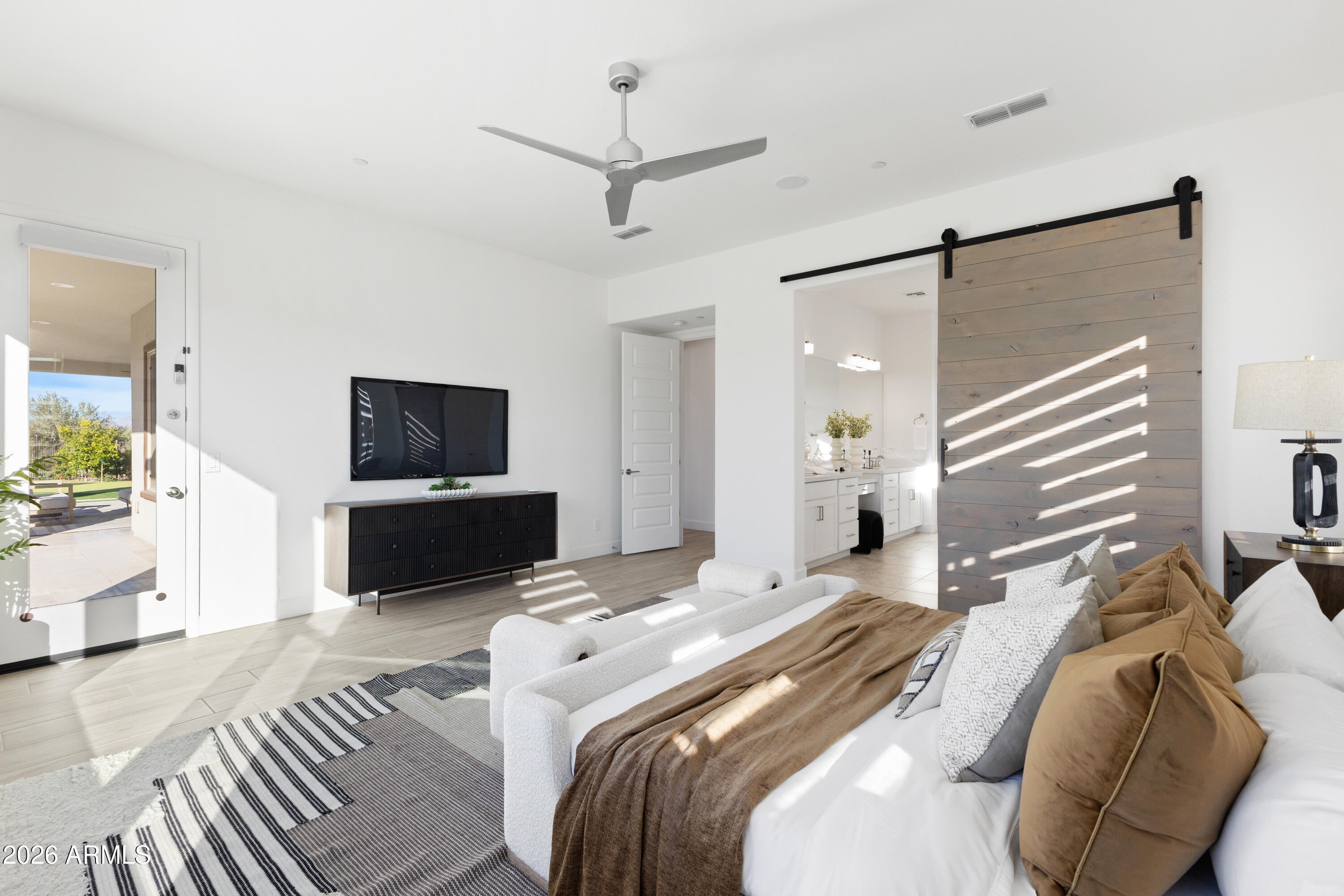 Rio Verde, Arizona, 85263, United States, 3 Bedrooms Bedrooms, ,4 BathroomsBathrooms,Residential,Active,2011855