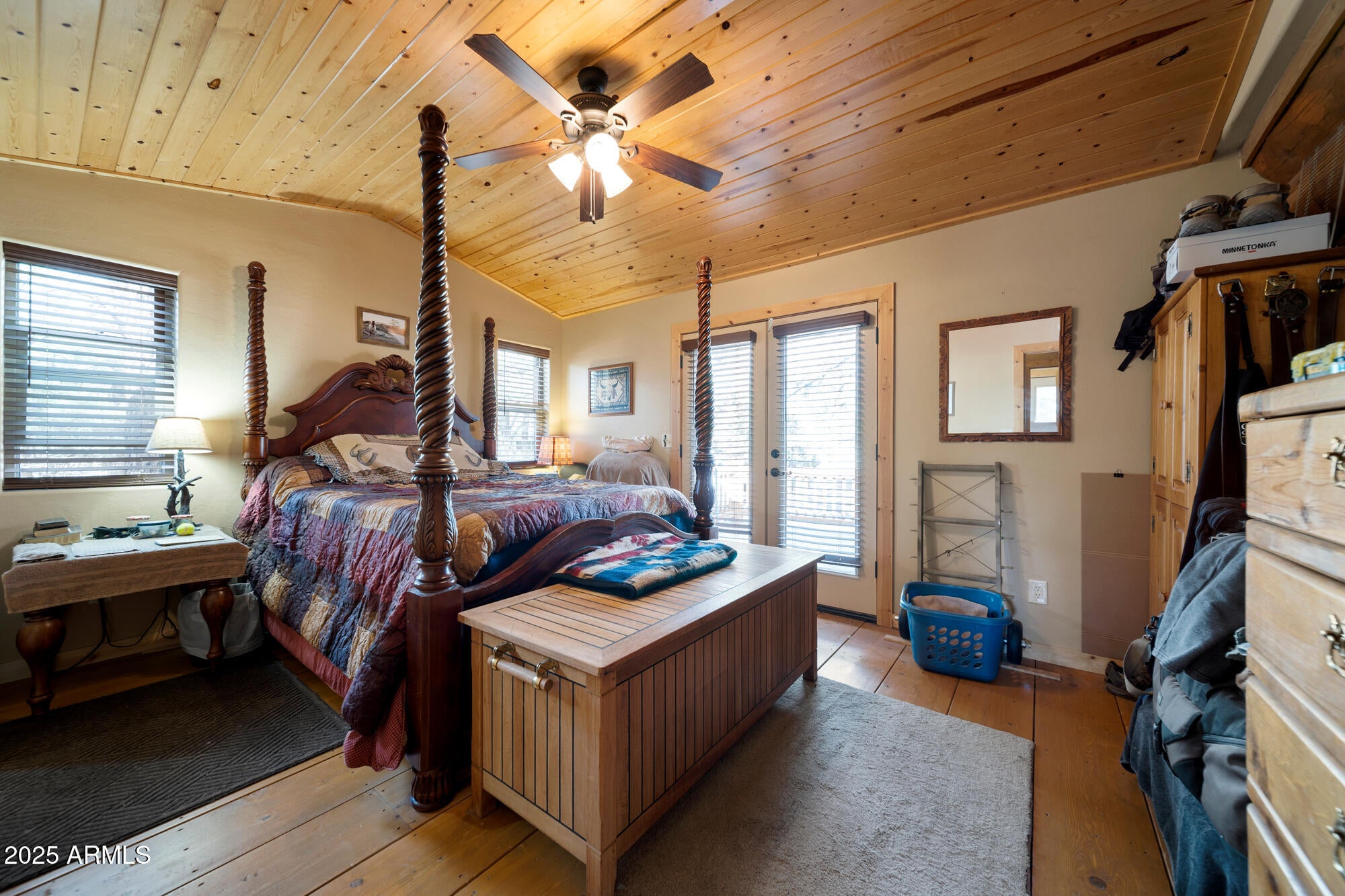 Lakeside, Arizona, 85929, United States, 8 Bedrooms Bedrooms, ,8 BathroomsBathrooms,Residential,Contingent,1996268