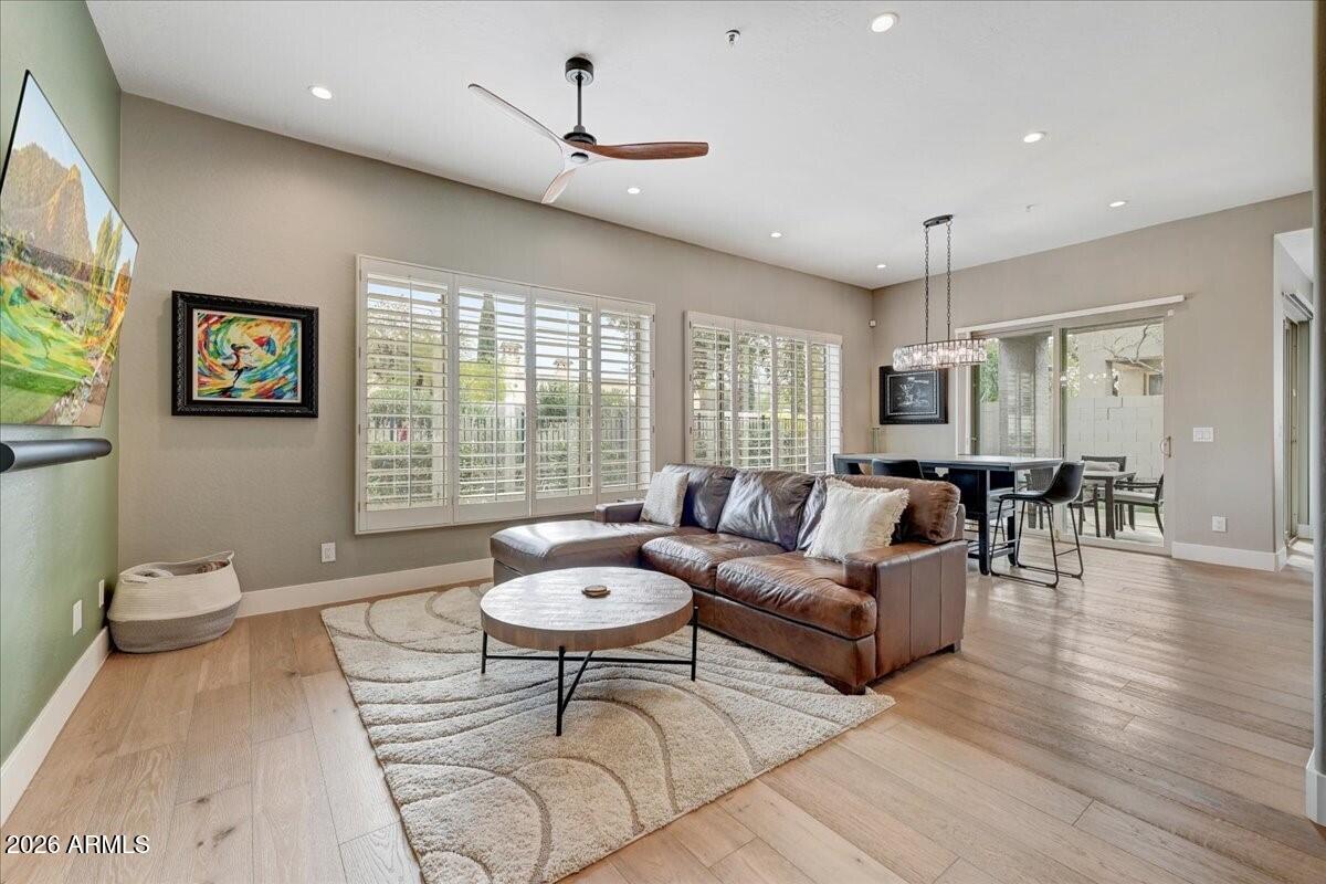 Scottsdale, Arizona, 85260, United States, 2 Bedrooms Bedrooms, ,3 BathroomsBathrooms,Residential,Active,2017108