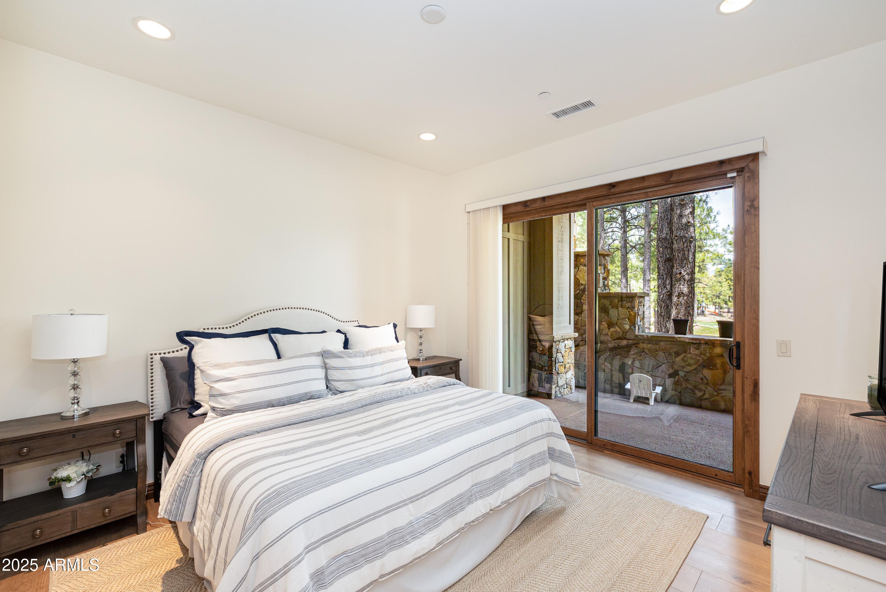 Flagstaff, Arizona, 86005, United States, 3 Bedrooms Bedrooms, ,2 BathroomsBathrooms,Residential,Active,1798236