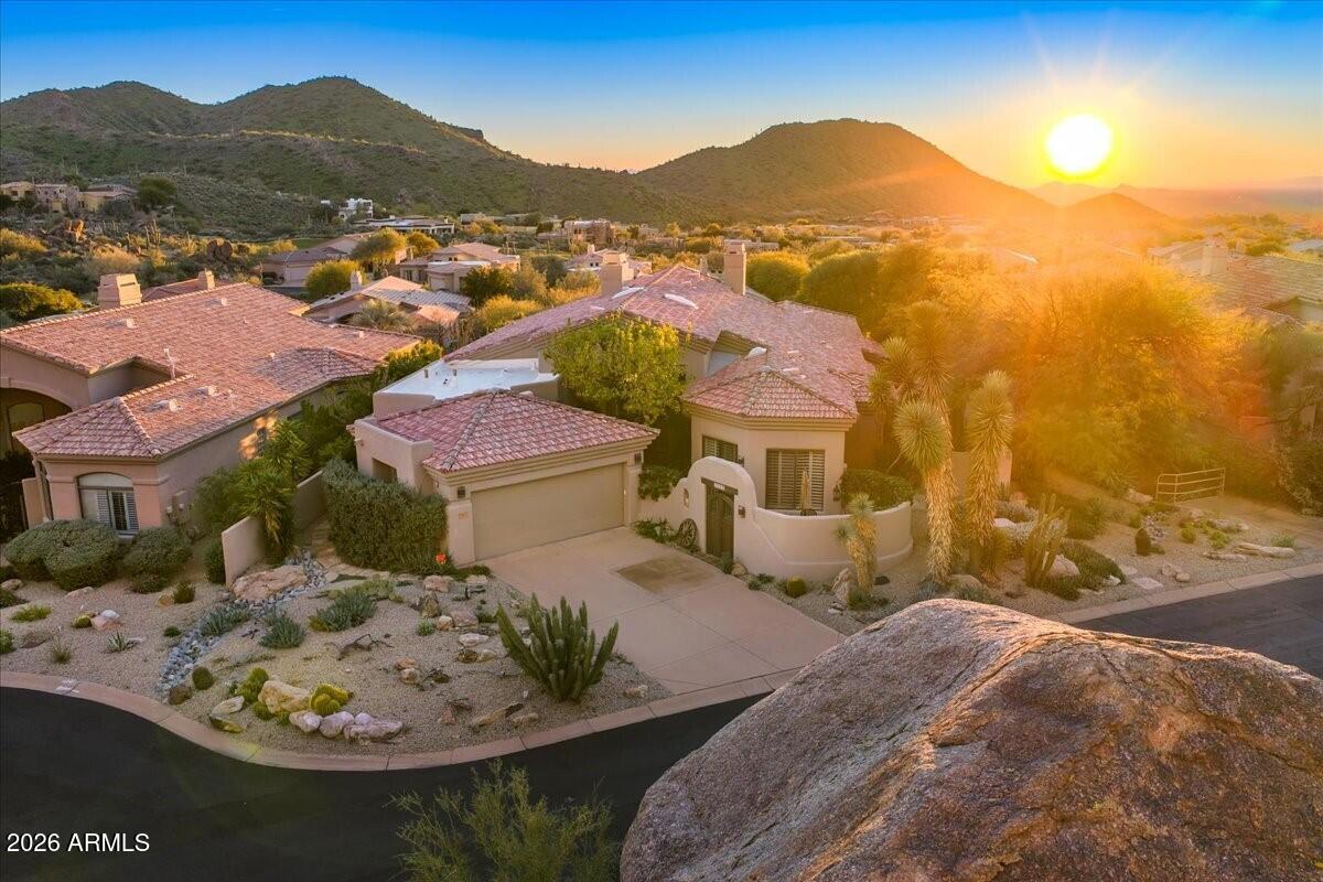 Scottsdale, Arizona, 85255, United States, 3 Bedrooms Bedrooms, ,4 BathroomsBathrooms,Residential,Active,2012496