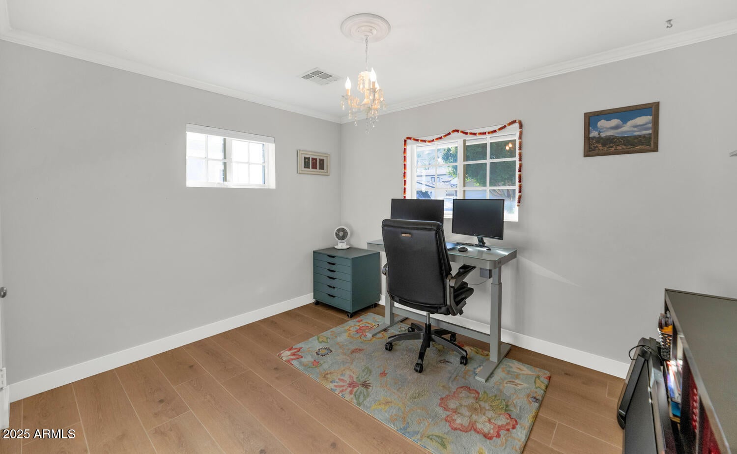 Phoenix, Arizona, 85018, United States, 4 Bedrooms Bedrooms, ,3 BathroomsBathrooms,Residential,Active,1990035