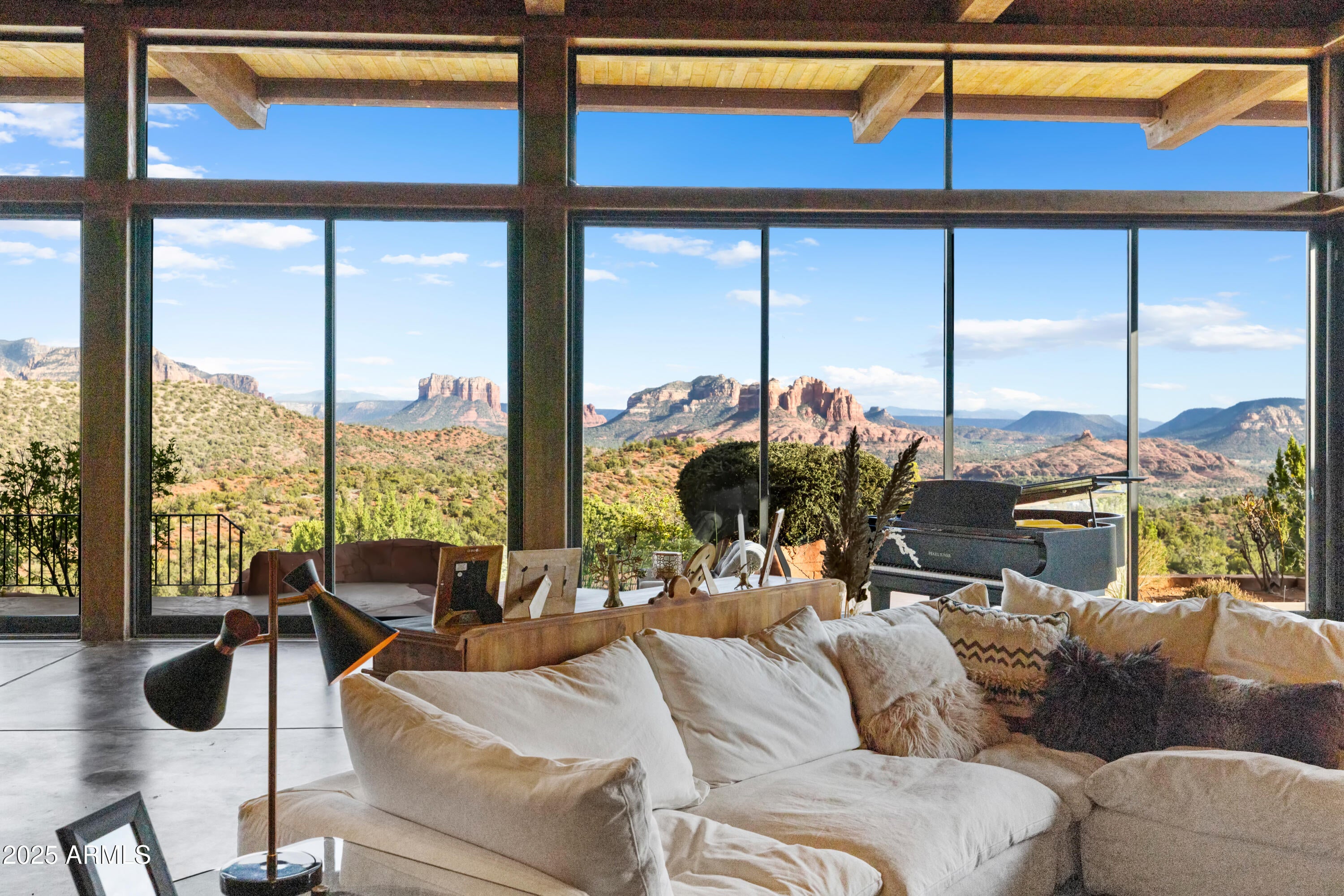 Sedona, Arizona, 86336, United States, 3 Bedrooms Bedrooms, ,6 BathroomsBathrooms,Residential,Active,1944279