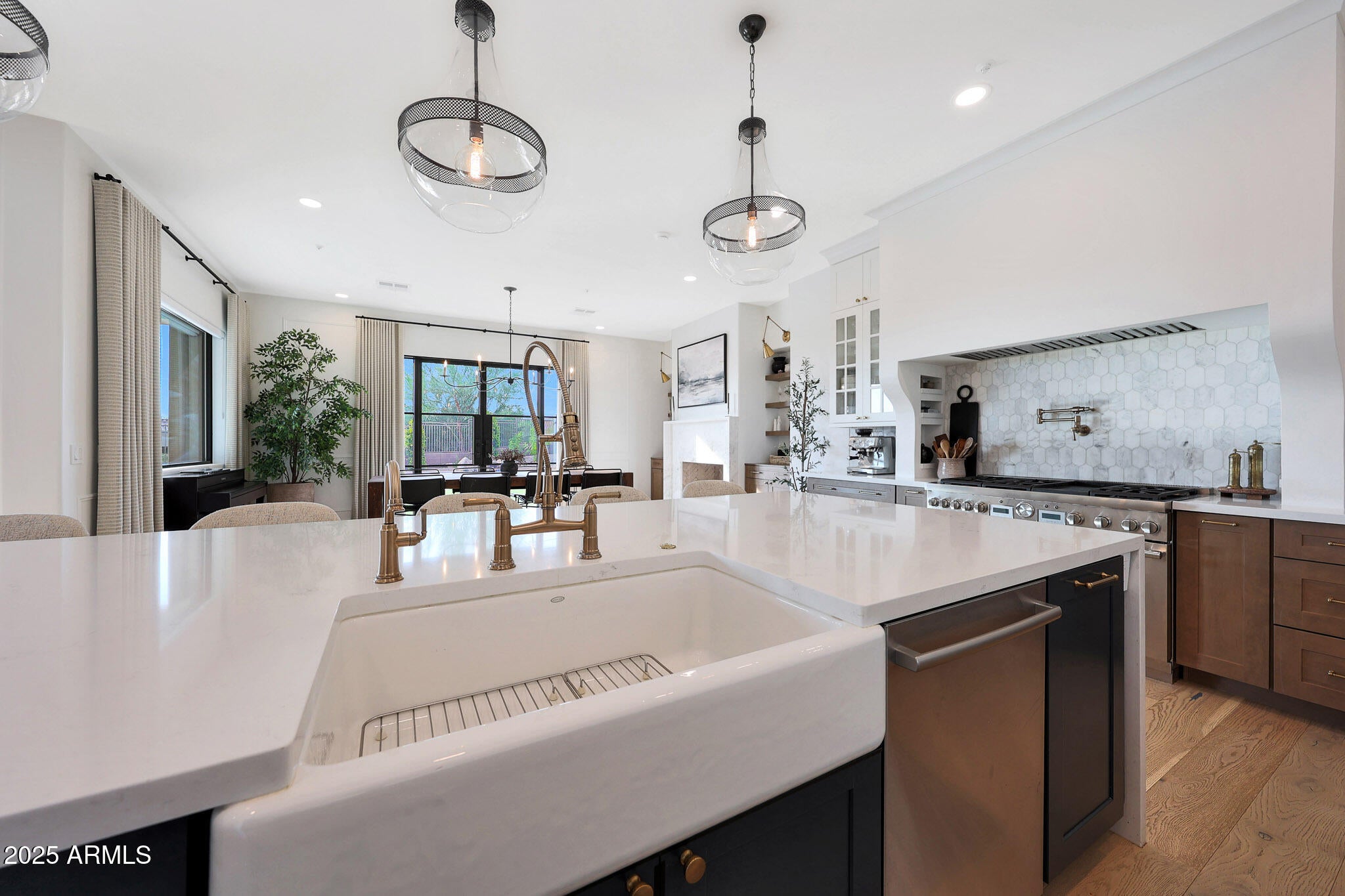 Scottsdale, Arizona, 85255, United States, 4 Bedrooms Bedrooms, ,3 BathroomsBathrooms,Residential,Active,1922308