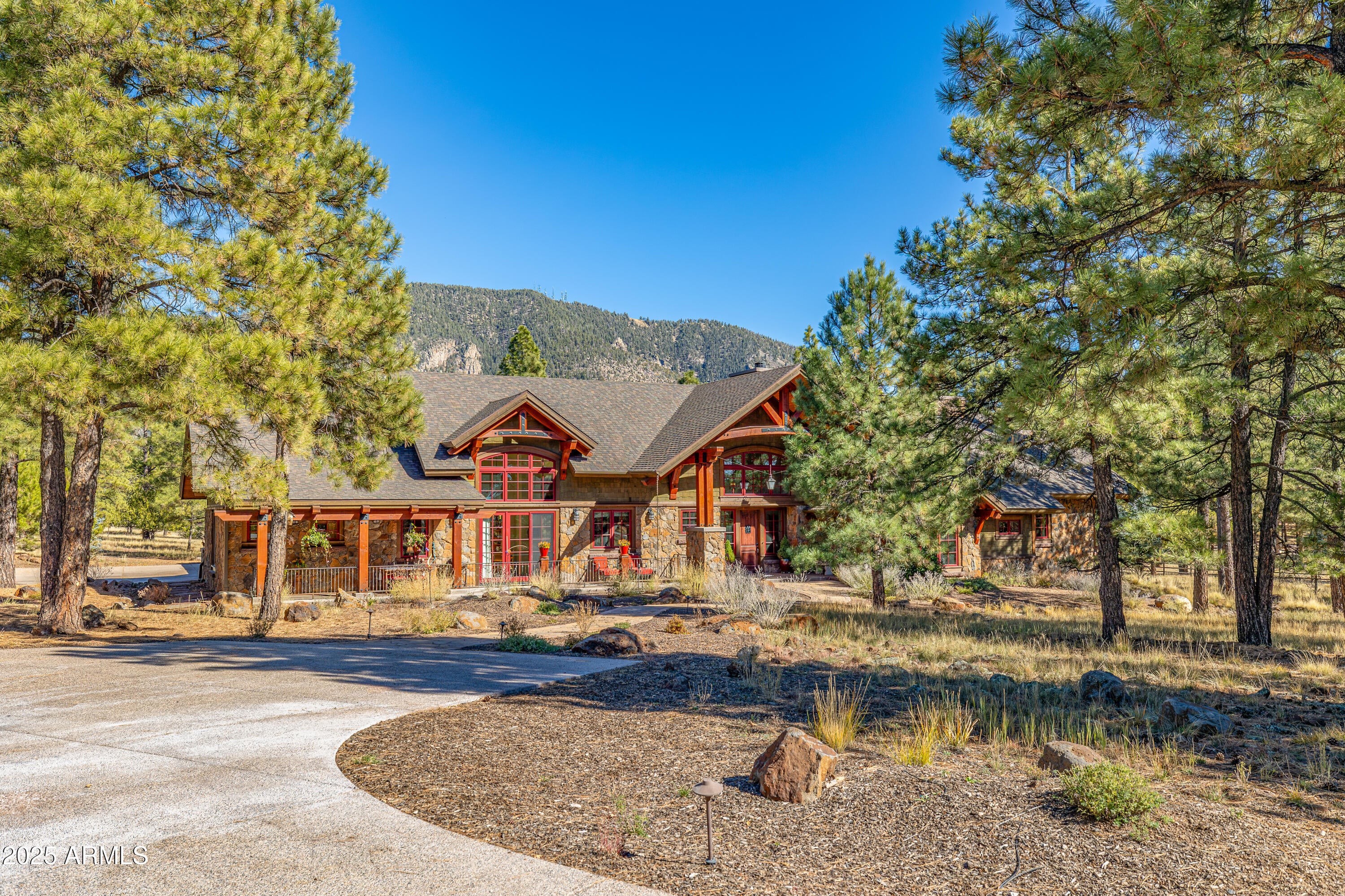 Flagstaff, Arizona, 86001, United States, 4 Bedrooms Bedrooms, ,4 BathroomsBathrooms,Residential,Active,2002671