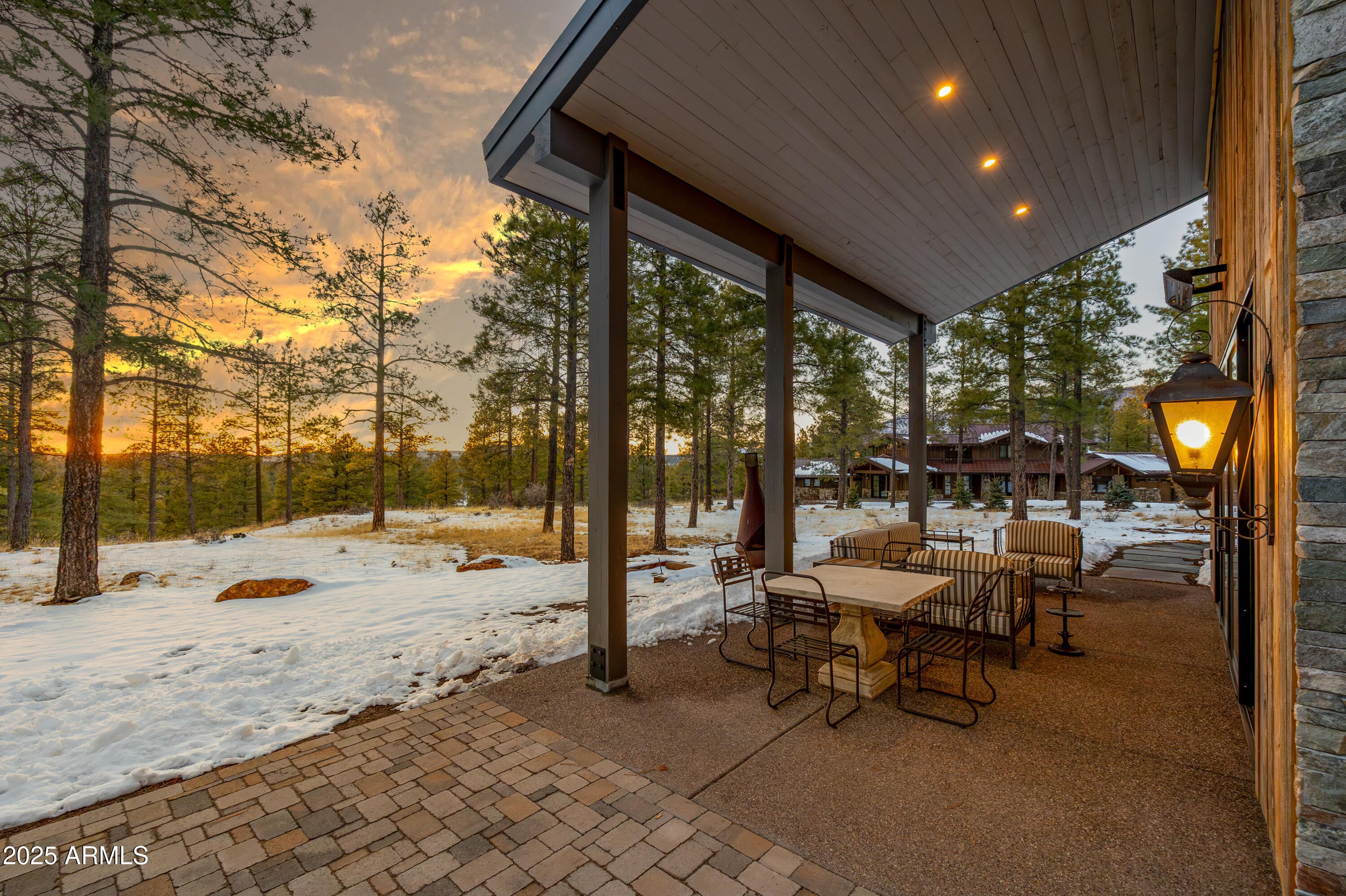 Flagstaff, Arizona, 86004, United States, 4 Bedrooms Bedrooms, ,6 BathroomsBathrooms,Residential,Active,1756417