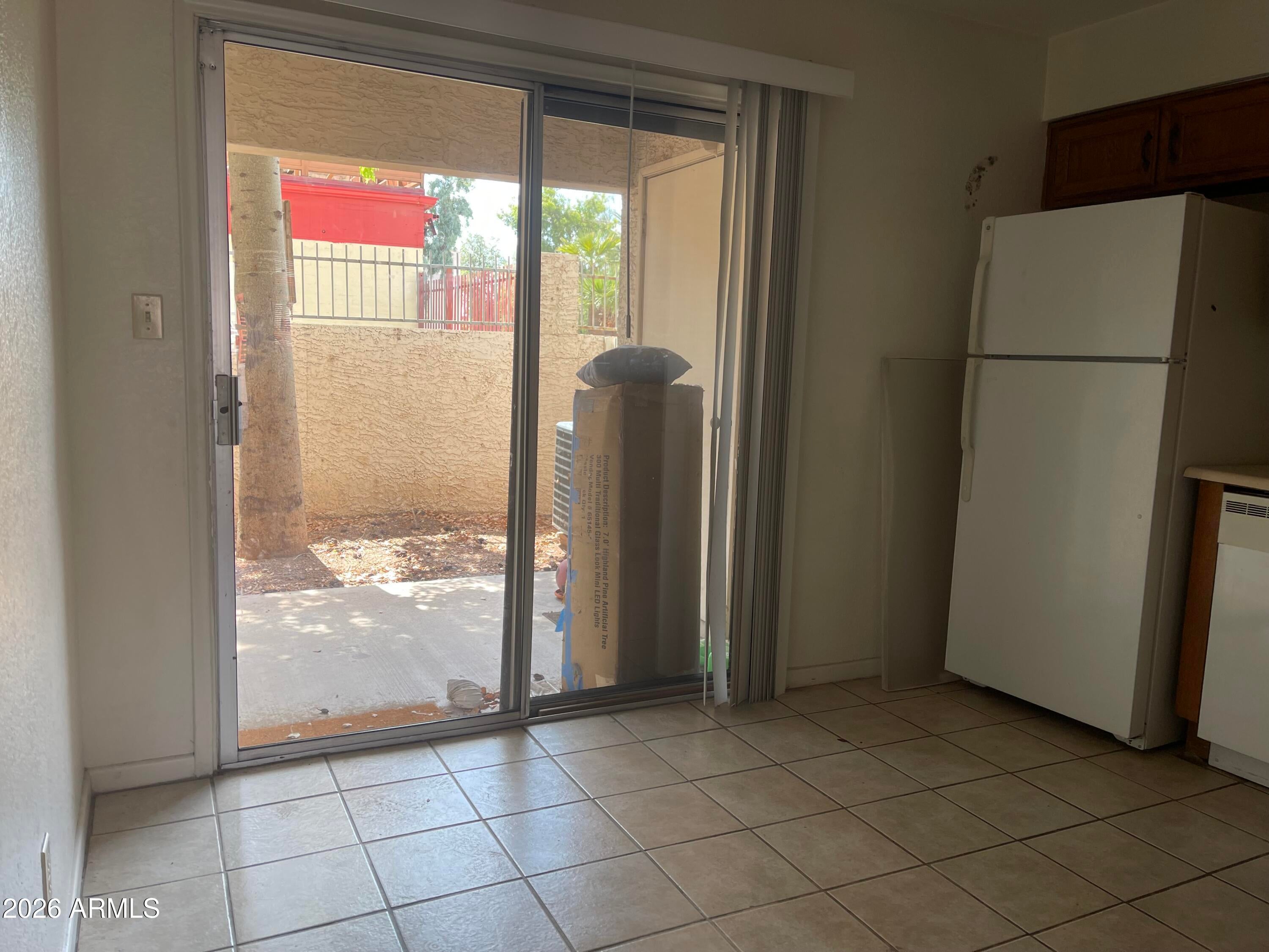 Tempe, Arizona, 85281, United States, ,Residential,Active,2010539