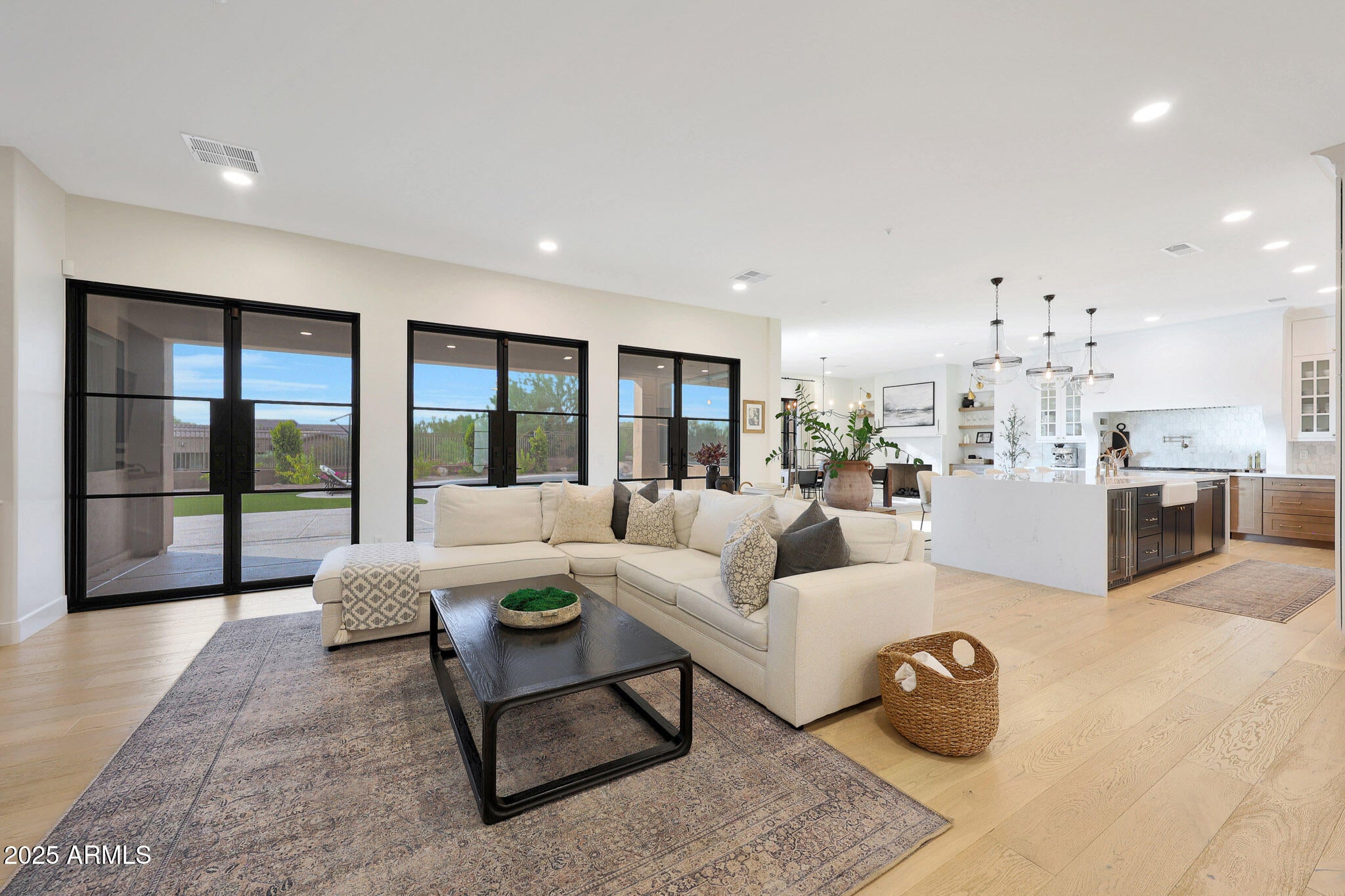 Scottsdale, Arizona, 85255, United States, 4 Bedrooms Bedrooms, ,3 BathroomsBathrooms,Residential,Active,1922308