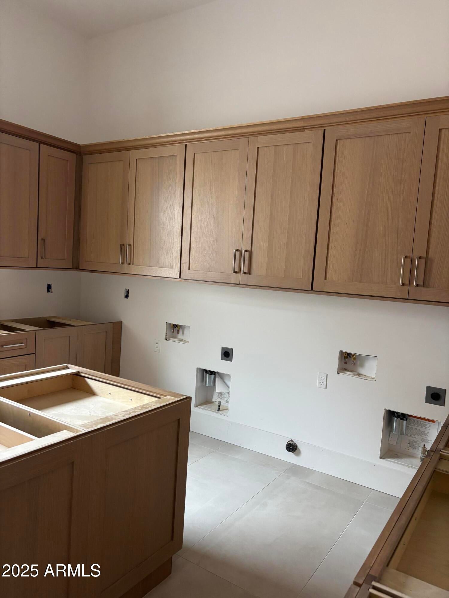 Paradise Valley, Arizona, 85253, United States, 6 Bedrooms Bedrooms, ,7 BathroomsBathrooms,Residential,Active,1863538