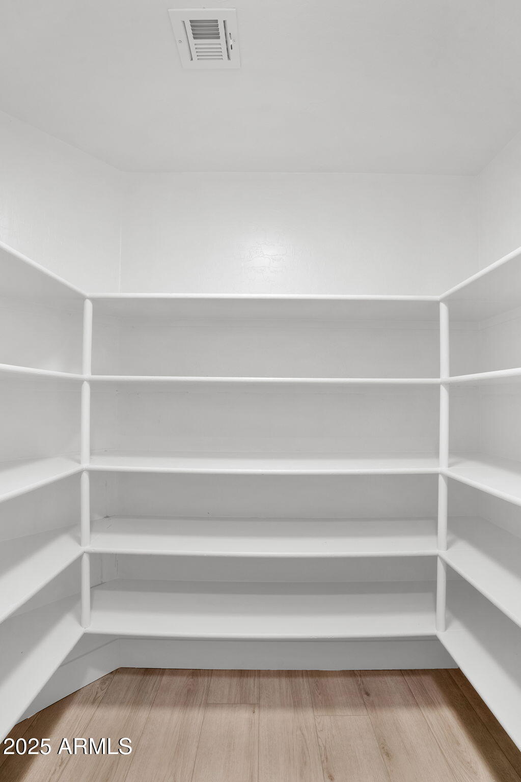 Gilbert, Arizona, 85298, United States, 5 Bedrooms Bedrooms, ,3 BathroomsBathrooms,Residential,Pending,2006857