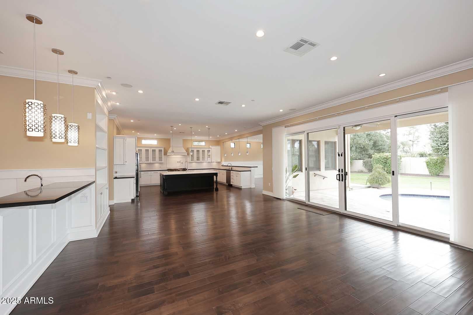 Scottsdale, Arizona, 85258, United States, 5 Bedrooms Bedrooms, ,5 BathroomsBathrooms,Residential,Active,1997642