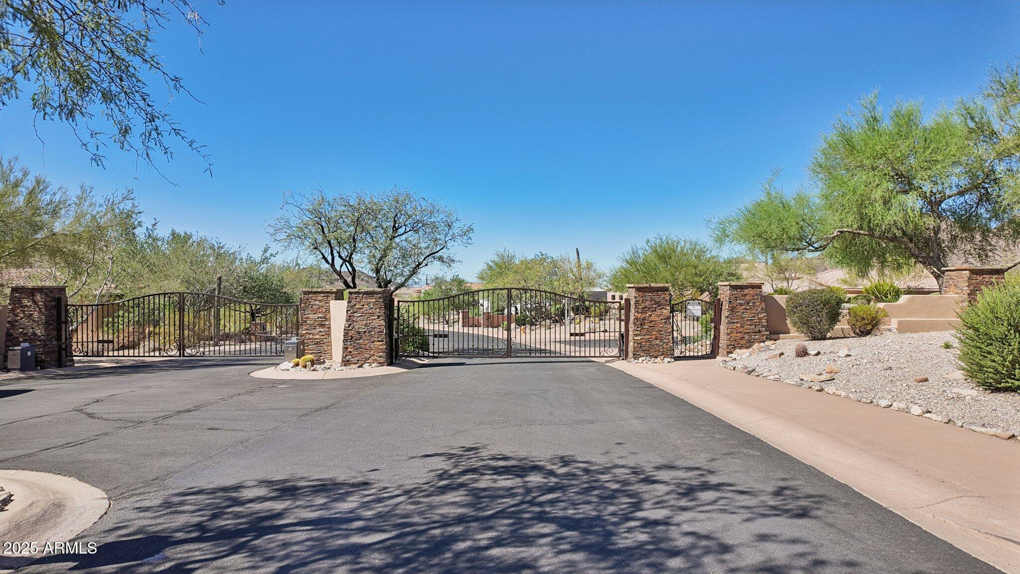 Fountain Hills, Arizona, 85268, United States, 4 Bedrooms Bedrooms, ,5 BathroomsBathrooms,Residential,Active,1951802