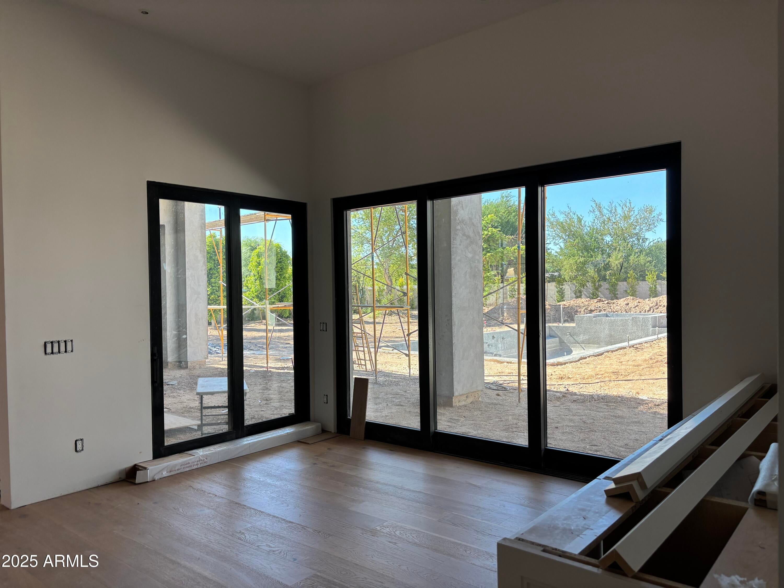 Paradise Valley, Arizona, 85253, United States, 6 Bedrooms Bedrooms, ,7 BathroomsBathrooms,Residential,Active,1863538