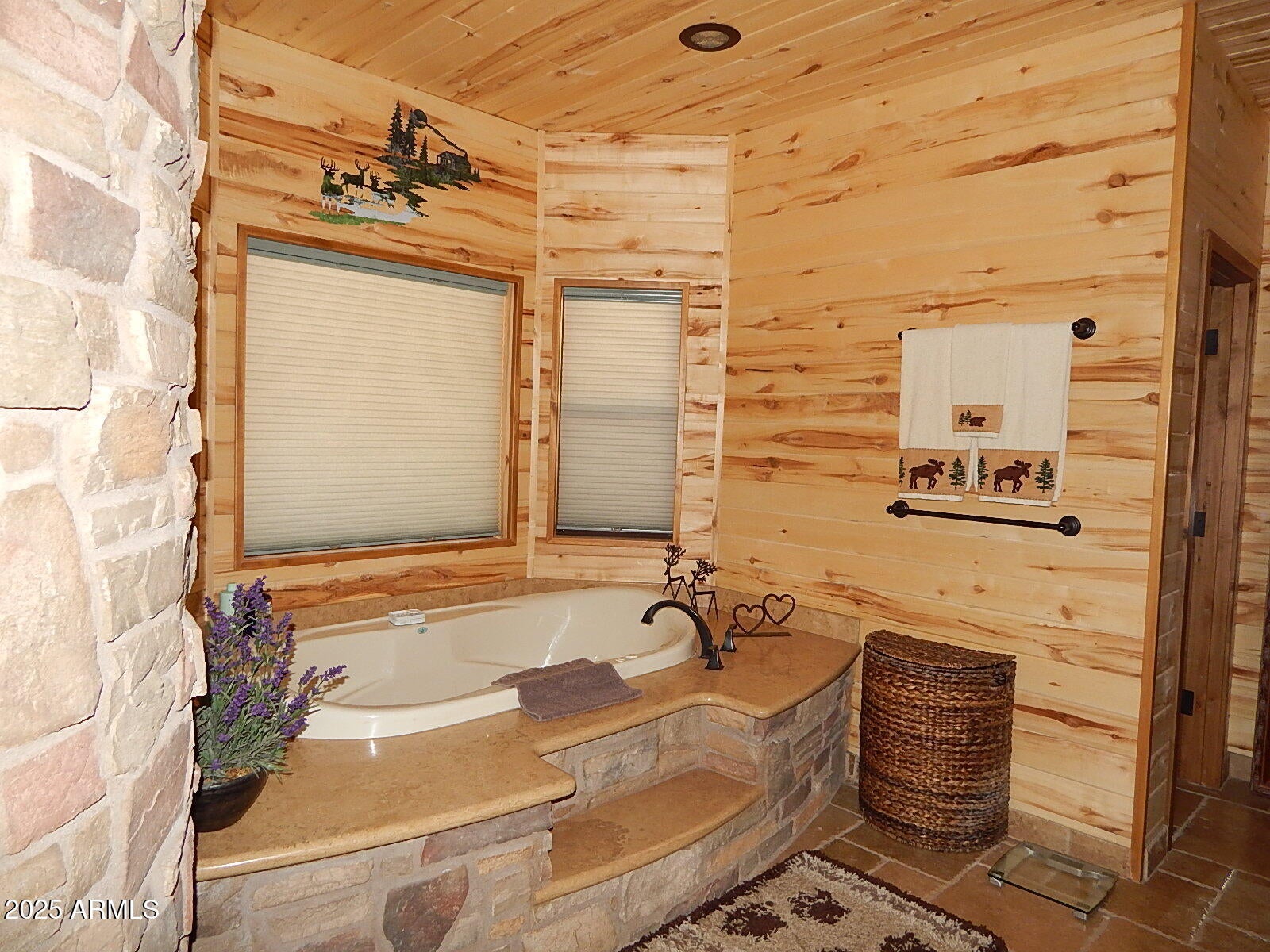 Forest Lakes, Arizona, 85931, United States, 4 Bedrooms Bedrooms, ,4 BathroomsBathrooms,Residential,Active,1771475