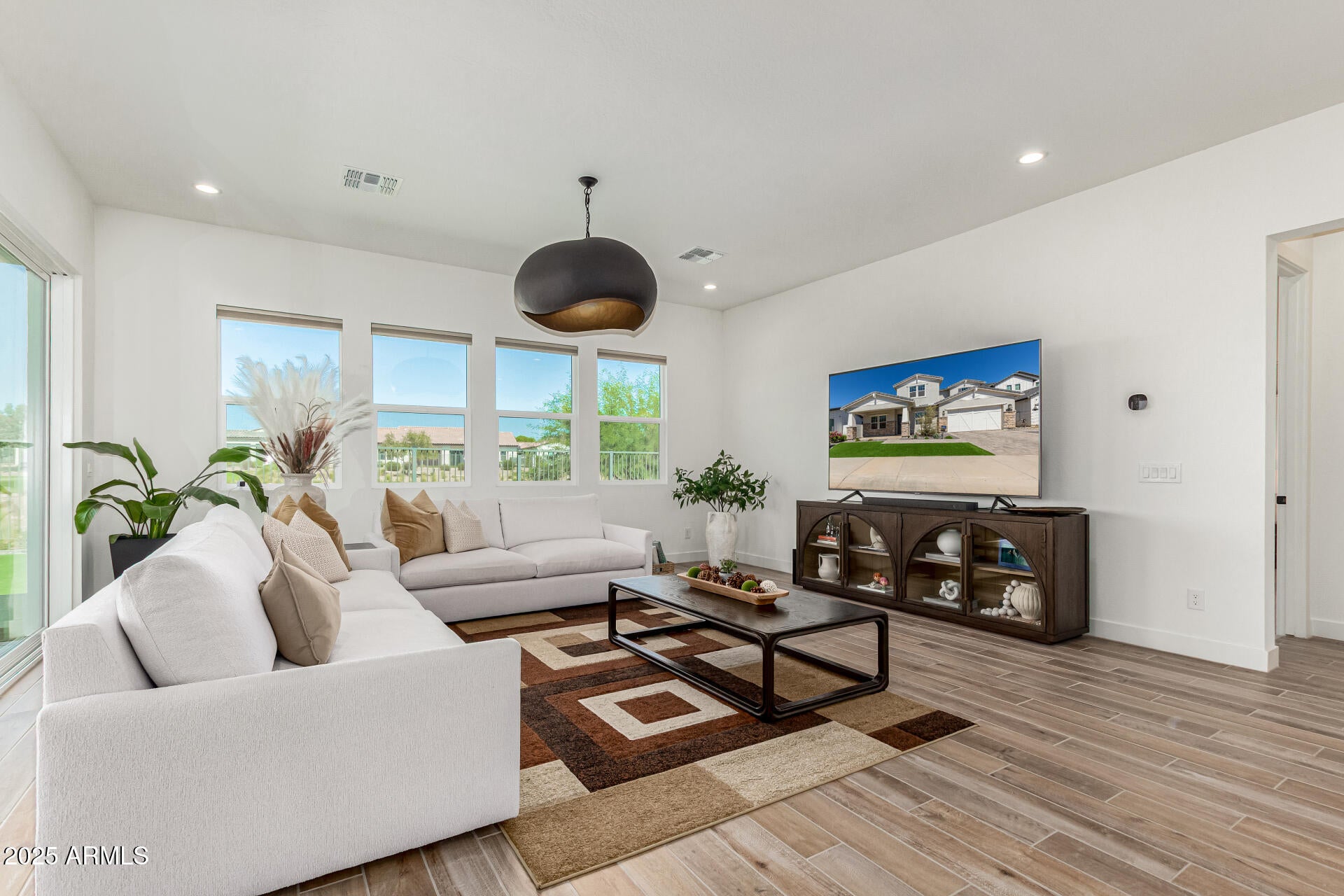 Surprise, Arizona, 85388, United States, 5 Bedrooms Bedrooms, ,5 BathroomsBathrooms,Residential,Active,1943788