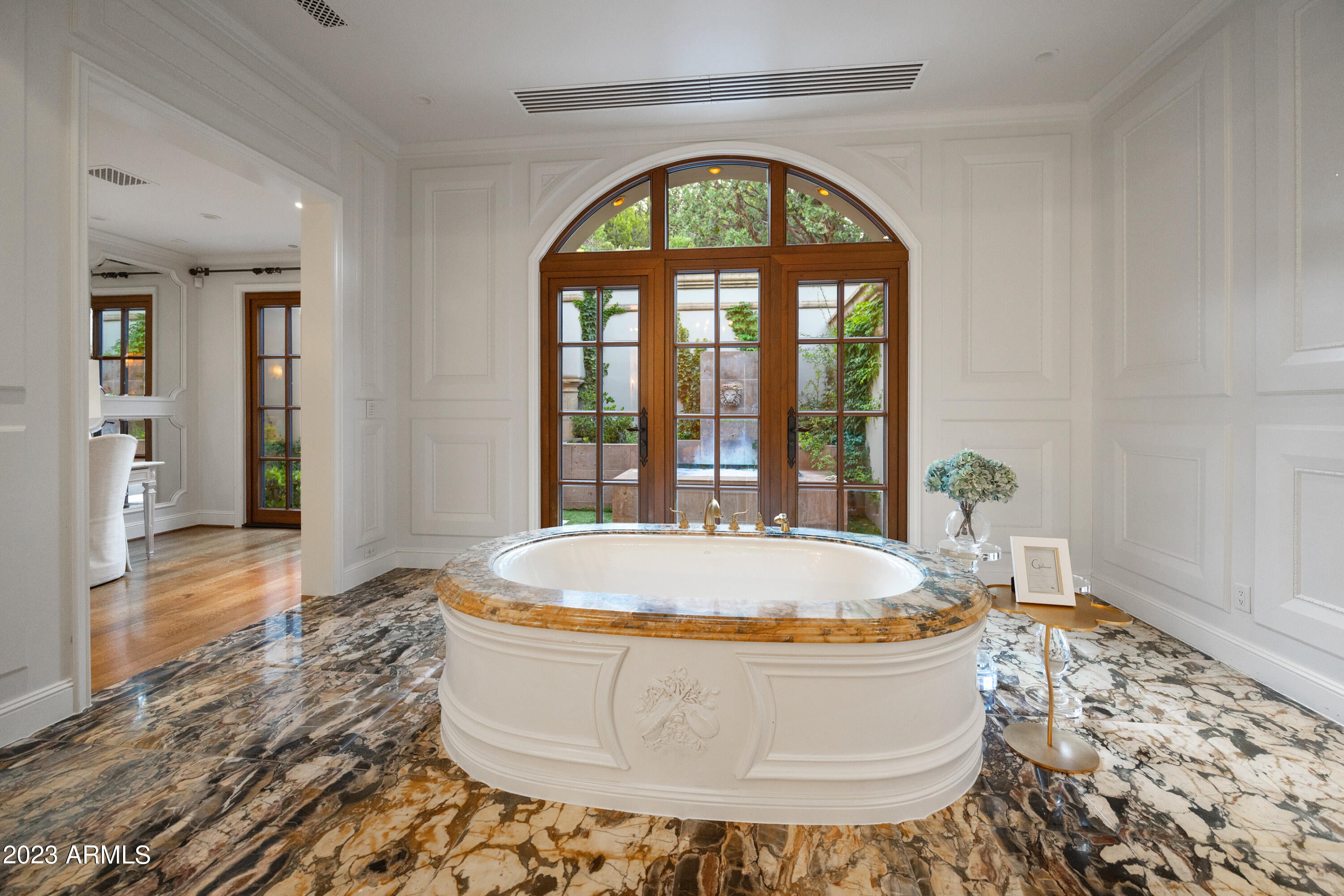 Sedona, Arizona, 86336, United States, 4 Bedrooms Bedrooms, ,6 BathroomsBathrooms,Residential,Active,1945095