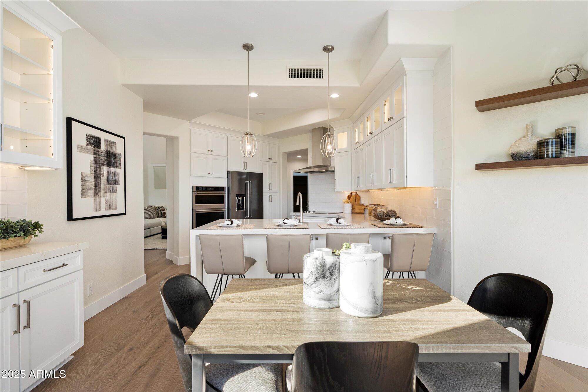 Scottsdale, Arizona, 85250, United States, 4 Bedrooms Bedrooms, ,3 BathroomsBathrooms,Residential,Active,2007185