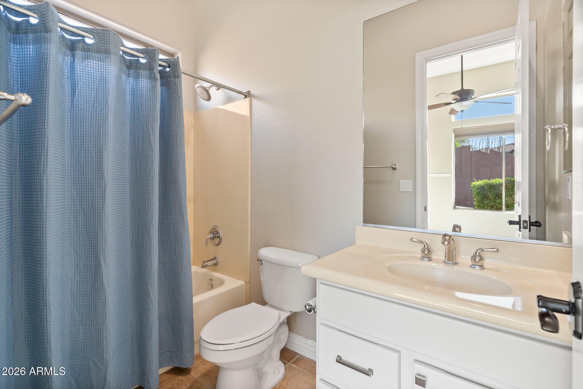 Anthem, Arizona, 85086, United States, 4 Bedrooms Bedrooms, ,5 BathroomsBathrooms,Residential,Active,2014594