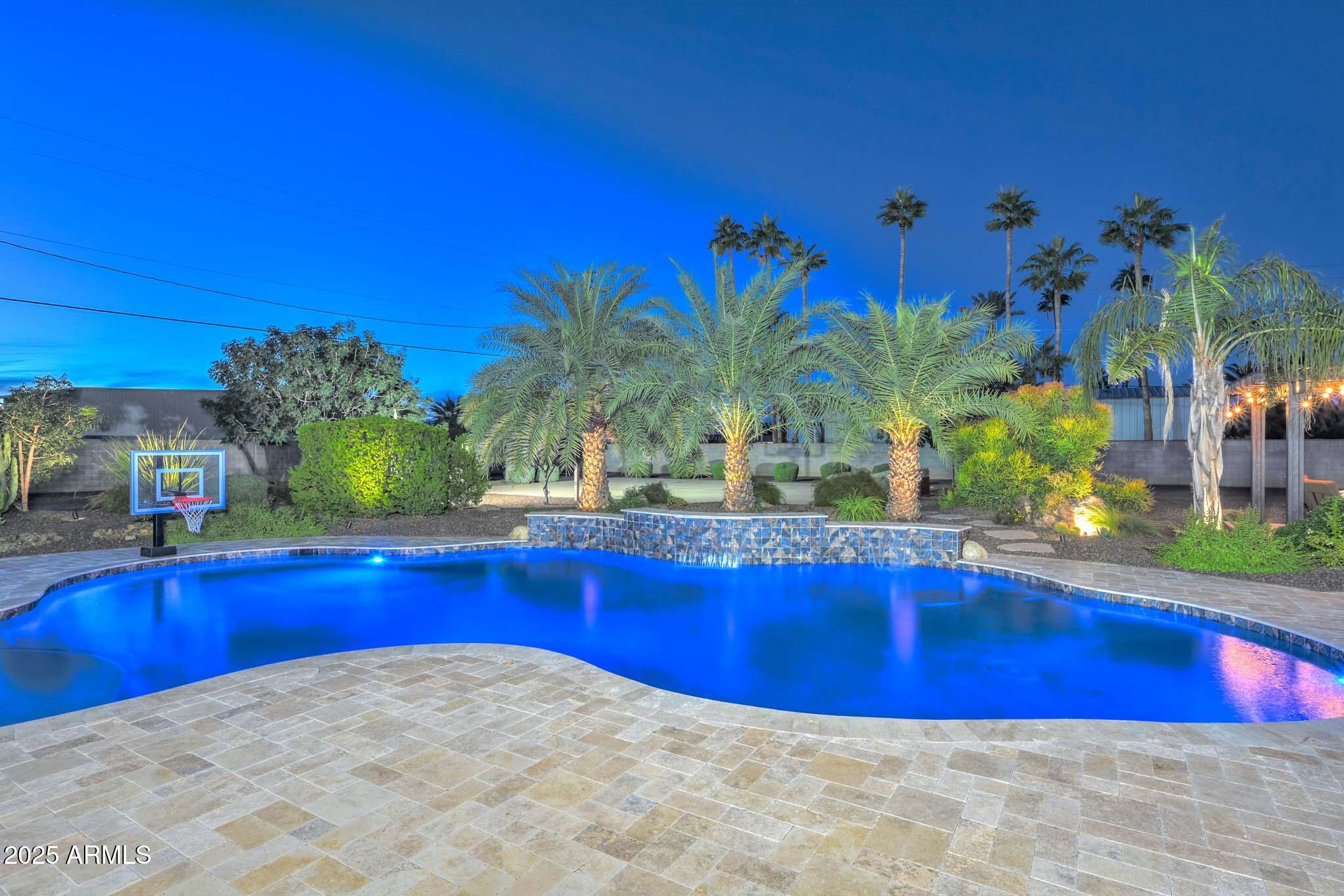 Phoenix, Arizona, 85032, United States, 5 Bedrooms Bedrooms, ,4 BathroomsBathrooms,Residential,Active,1993957