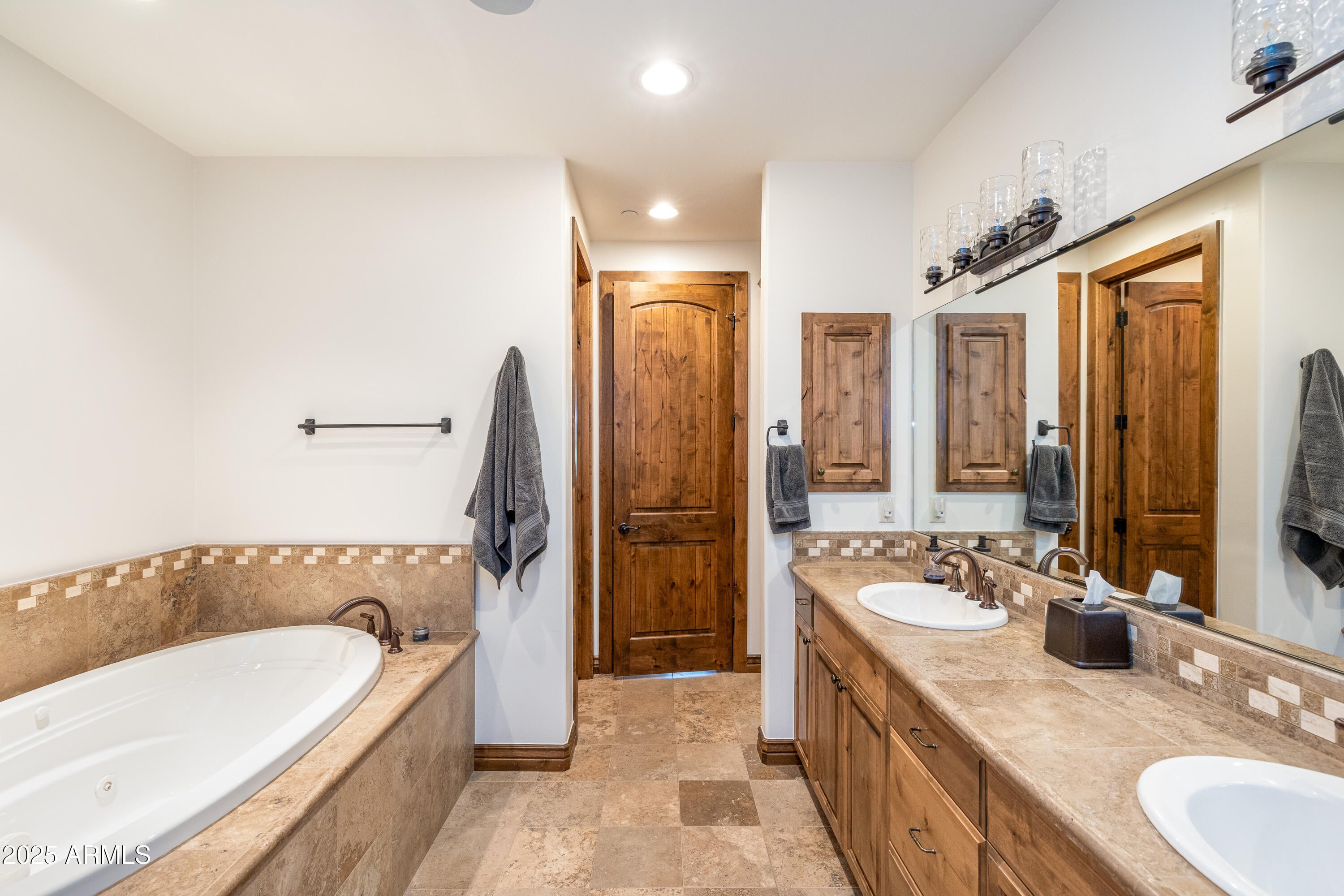 Flagstaff, Arizona, 86005, United States, 3 Bedrooms Bedrooms, ,2 BathroomsBathrooms,Residential,Active,1798236