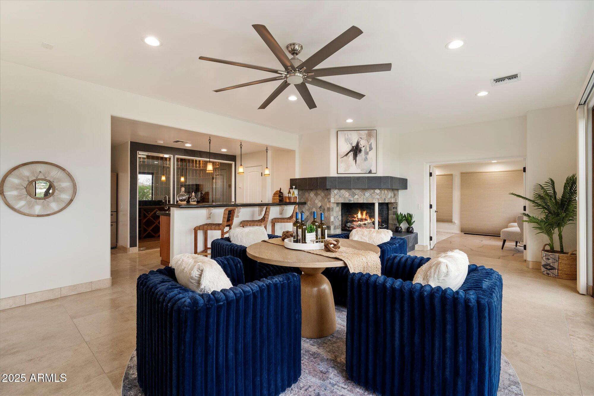 Paradise Valley, Arizona, 85253, United States, 6 Bedrooms Bedrooms, ,7 BathroomsBathrooms,Residential,Active,1946519