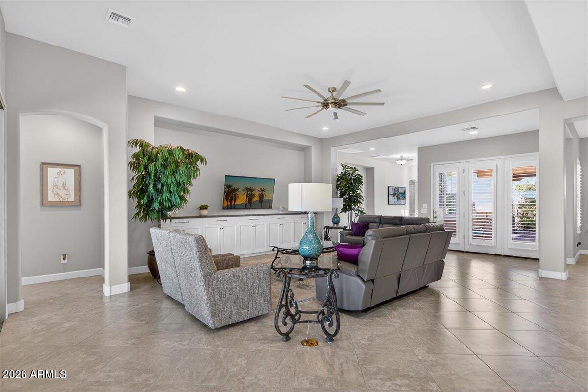 Goodyear, Arizona, 85338, United States, 5 Bedrooms Bedrooms, ,4 BathroomsBathrooms,Residential,Active,2030981