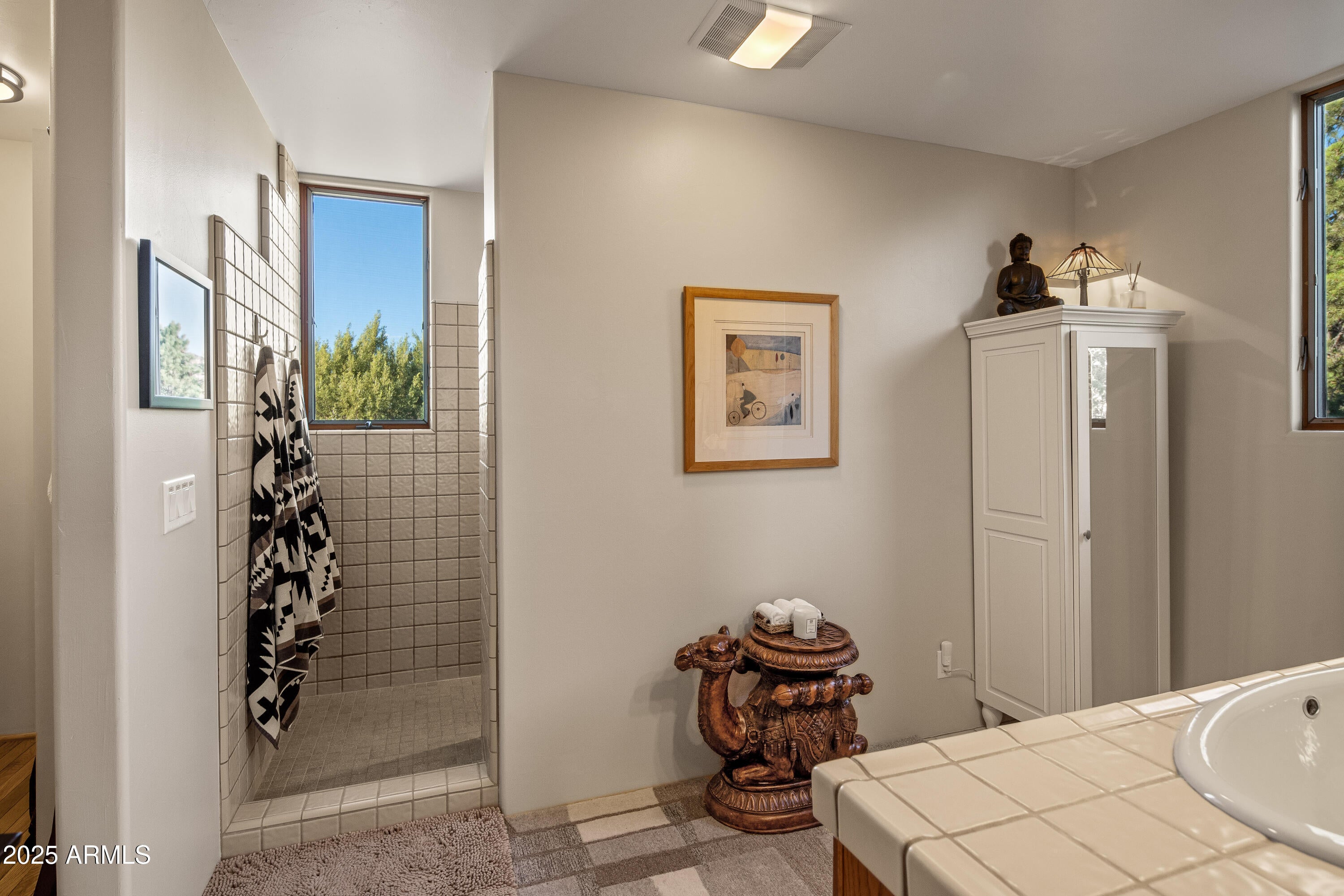 Sedona, Arizona, 86336, United States, 3 Bedrooms Bedrooms, ,4 BathroomsBathrooms,Residential,Active,1946525