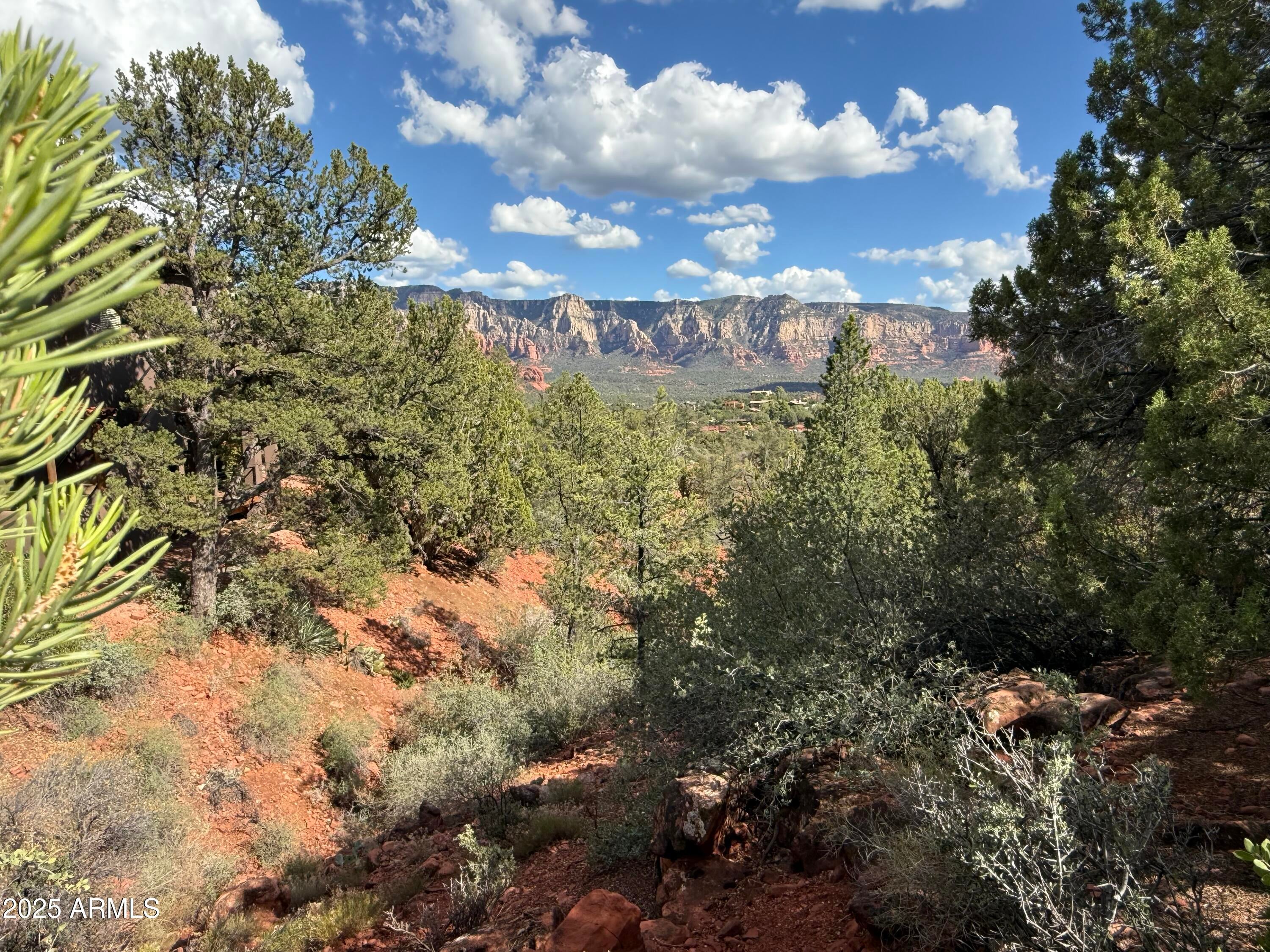 Sedona, Arizona, 86336, United States, 3 Bedrooms Bedrooms, ,3 BathroomsBathrooms,Residential,Active,1944285