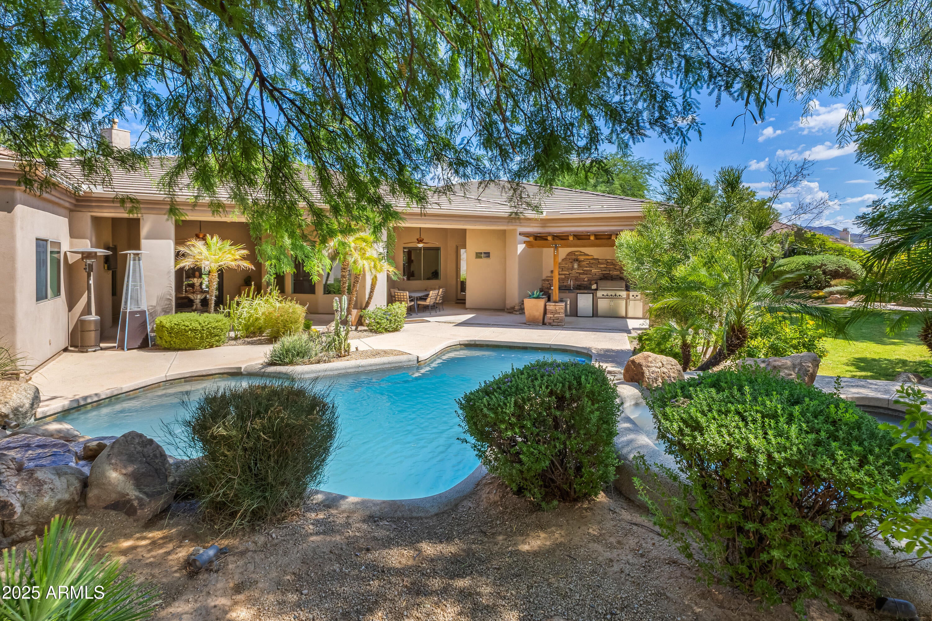 Scottsdale, Arizona, 85260, United States, 5 Bedrooms Bedrooms, ,5 BathroomsBathrooms,Residential,Active,1941373