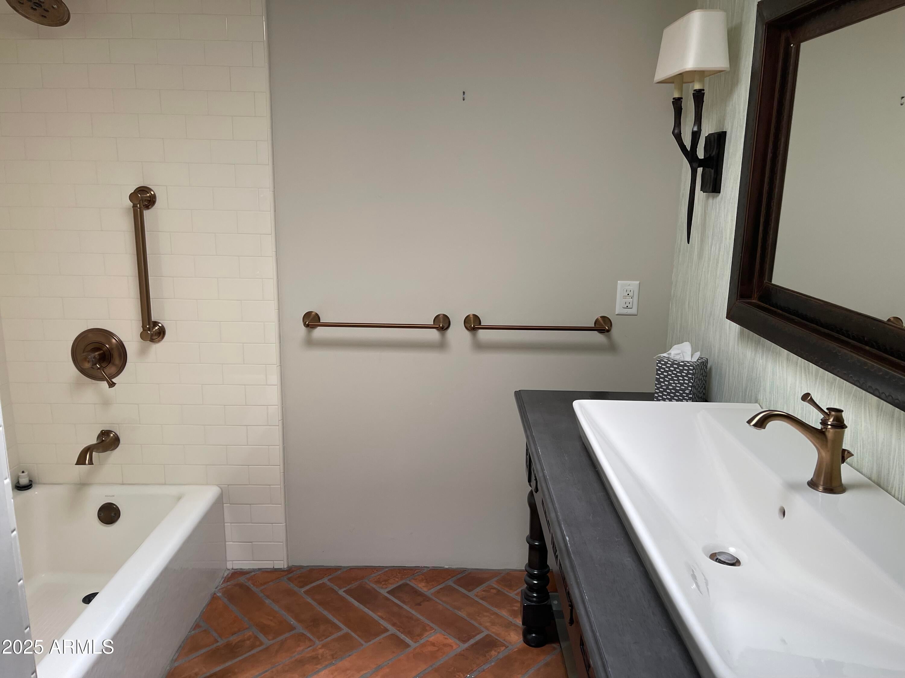 Carefree, Arizona, 85377, United States, 3 Bedrooms Bedrooms, ,3 BathroomsBathrooms,Residential,Active,1936429