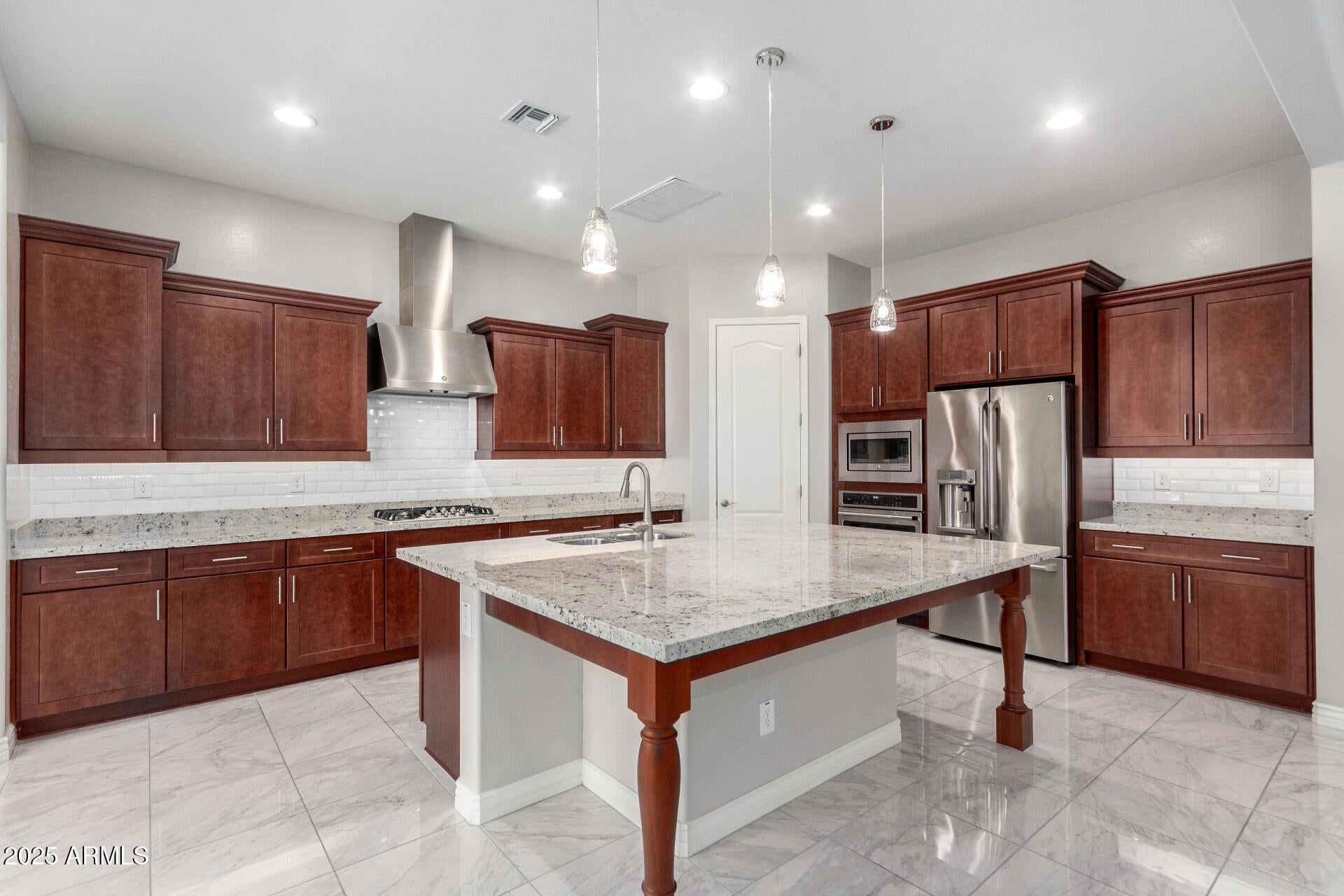 Phoenix, Arizona, 85050, United States, 4 Bedrooms Bedrooms, ,3 BathroomsBathrooms,Residential,Active,1929434