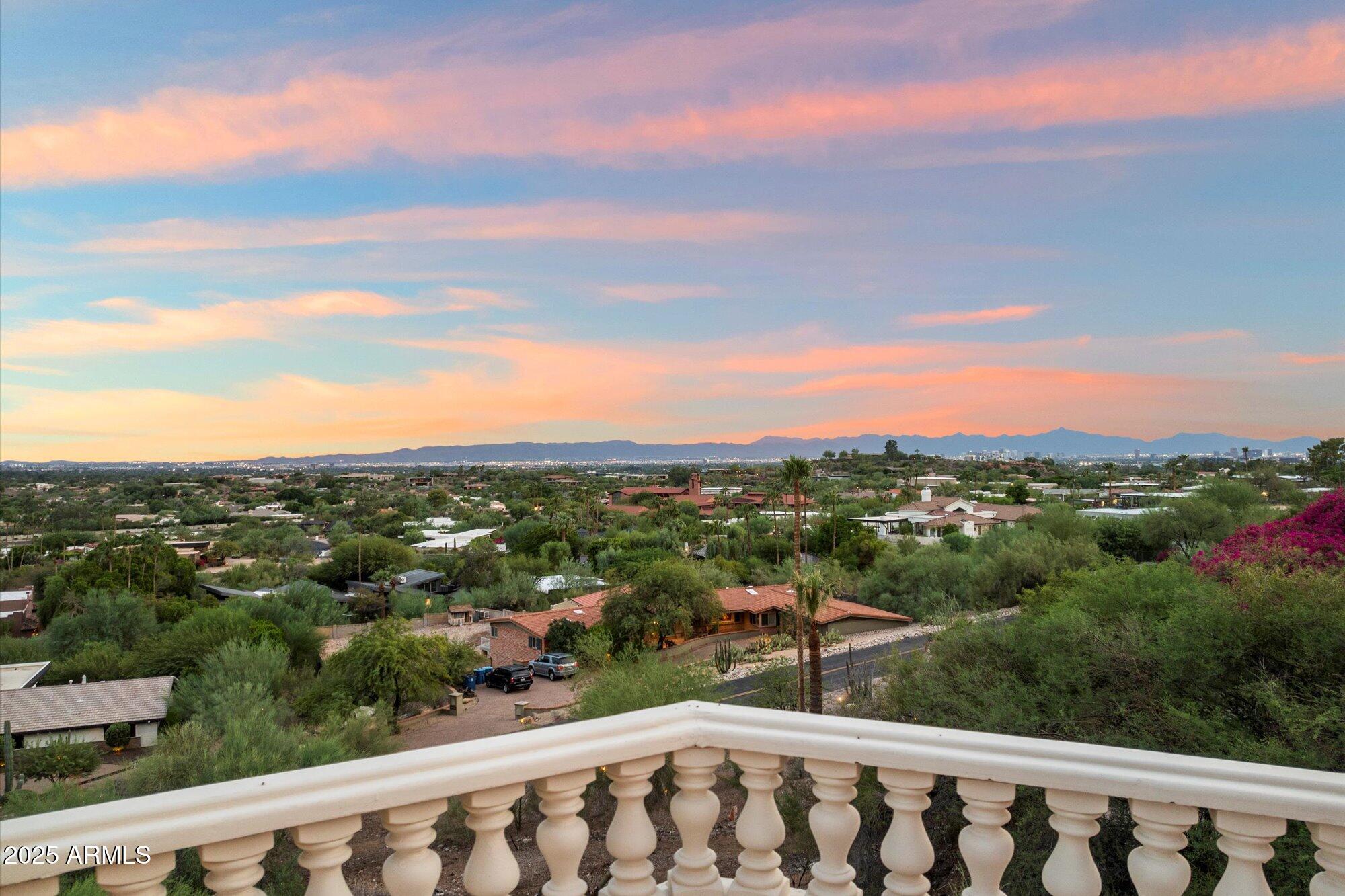 Paradise Valley, Arizona, 85253, United States, 6 Bedrooms Bedrooms, ,7 BathroomsBathrooms,Residential,Active,1946519