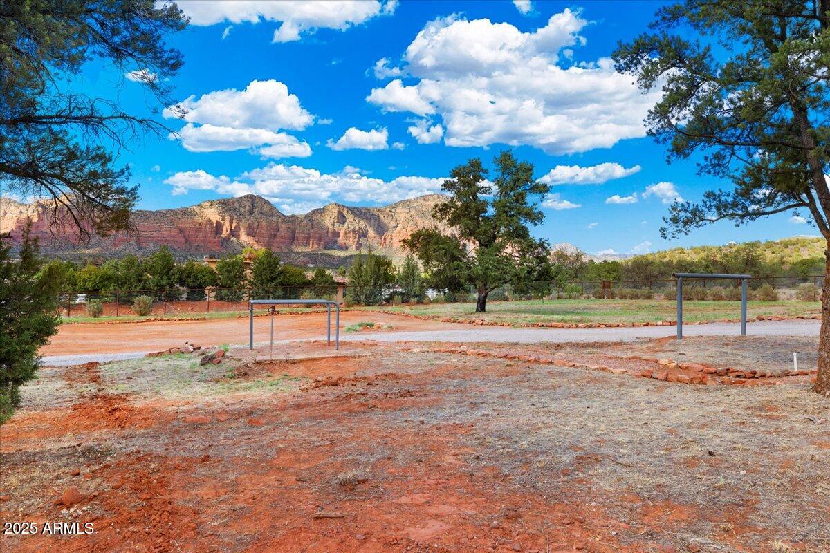 Sedona, Arizona, 86351, United States, 5 Bedrooms Bedrooms, ,6 BathroomsBathrooms,Residential,Active,1944107